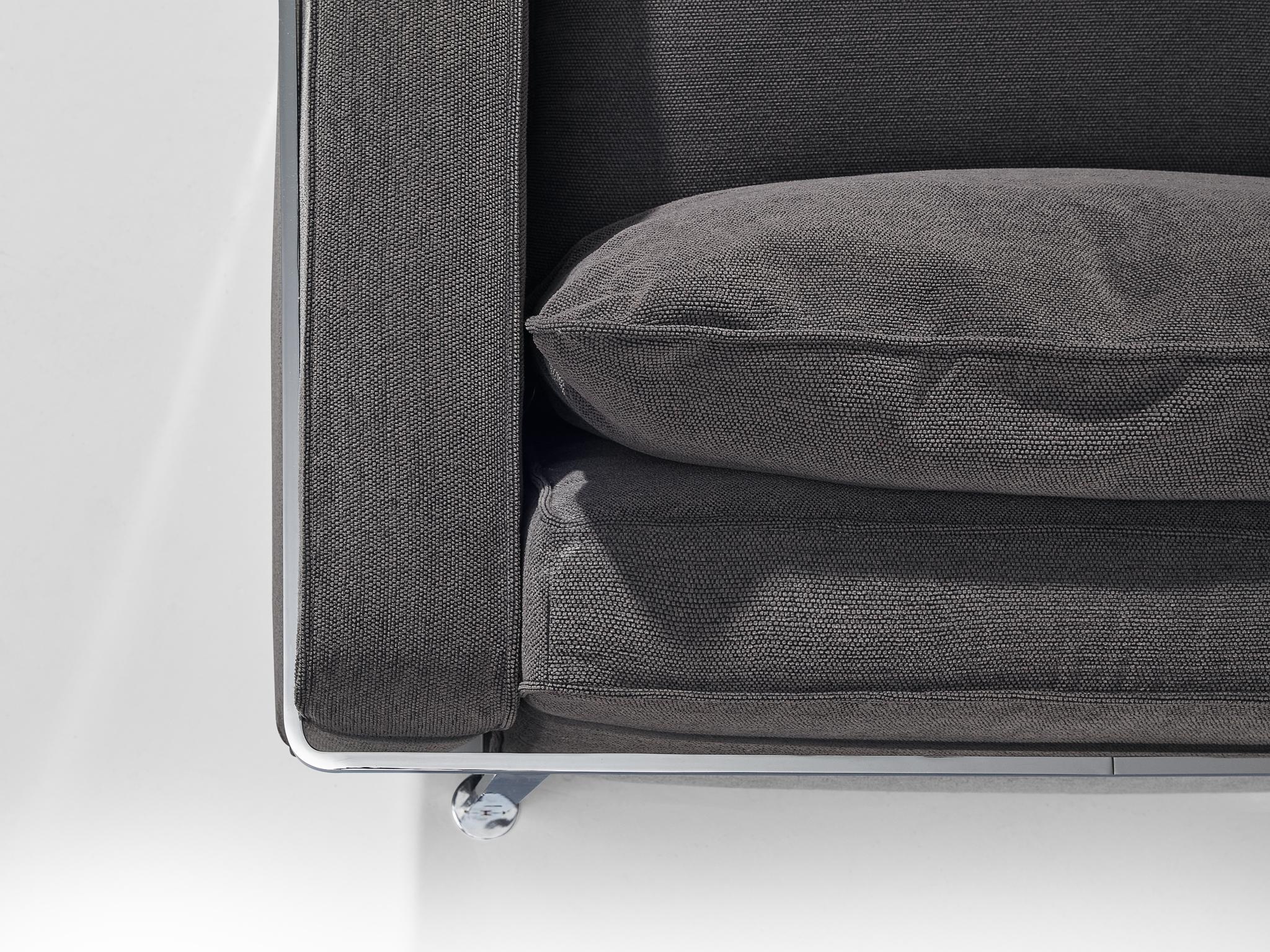 Metà XX secolo Robert Haussmann & Haussmann per De Sede Lounge Chair in tessuto grigio e acciaio in vendita