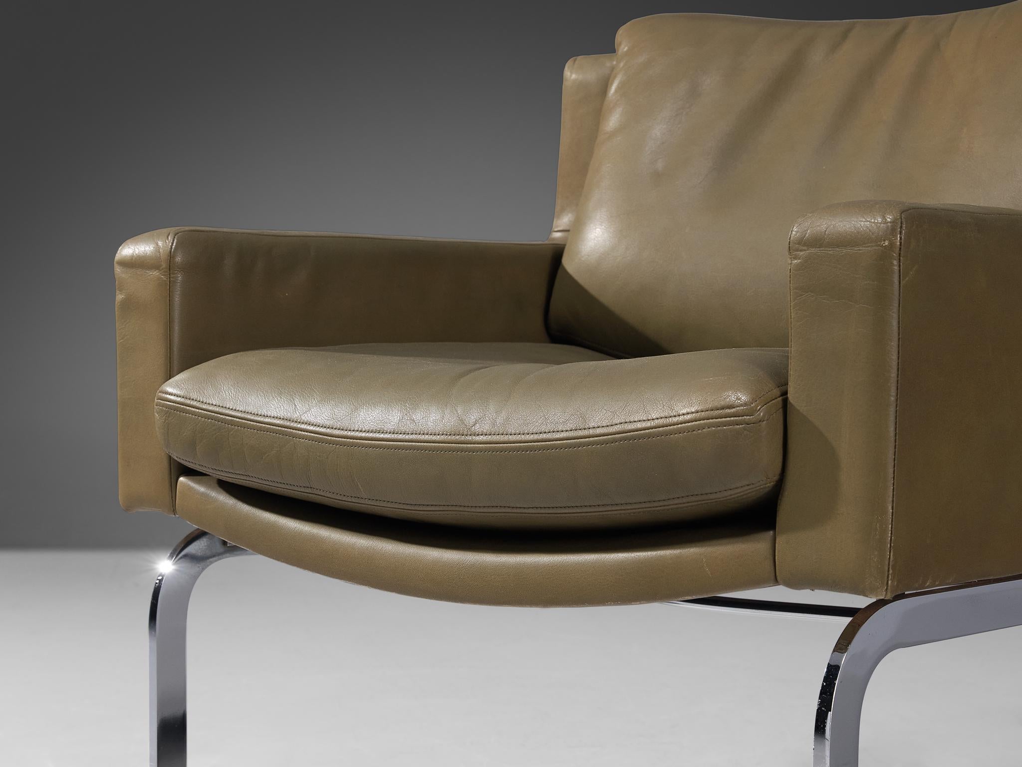 Mid-20th Century Robert Haussmann for De Sede Pair of 'DS-201' Armchairs in Leather  For Sale