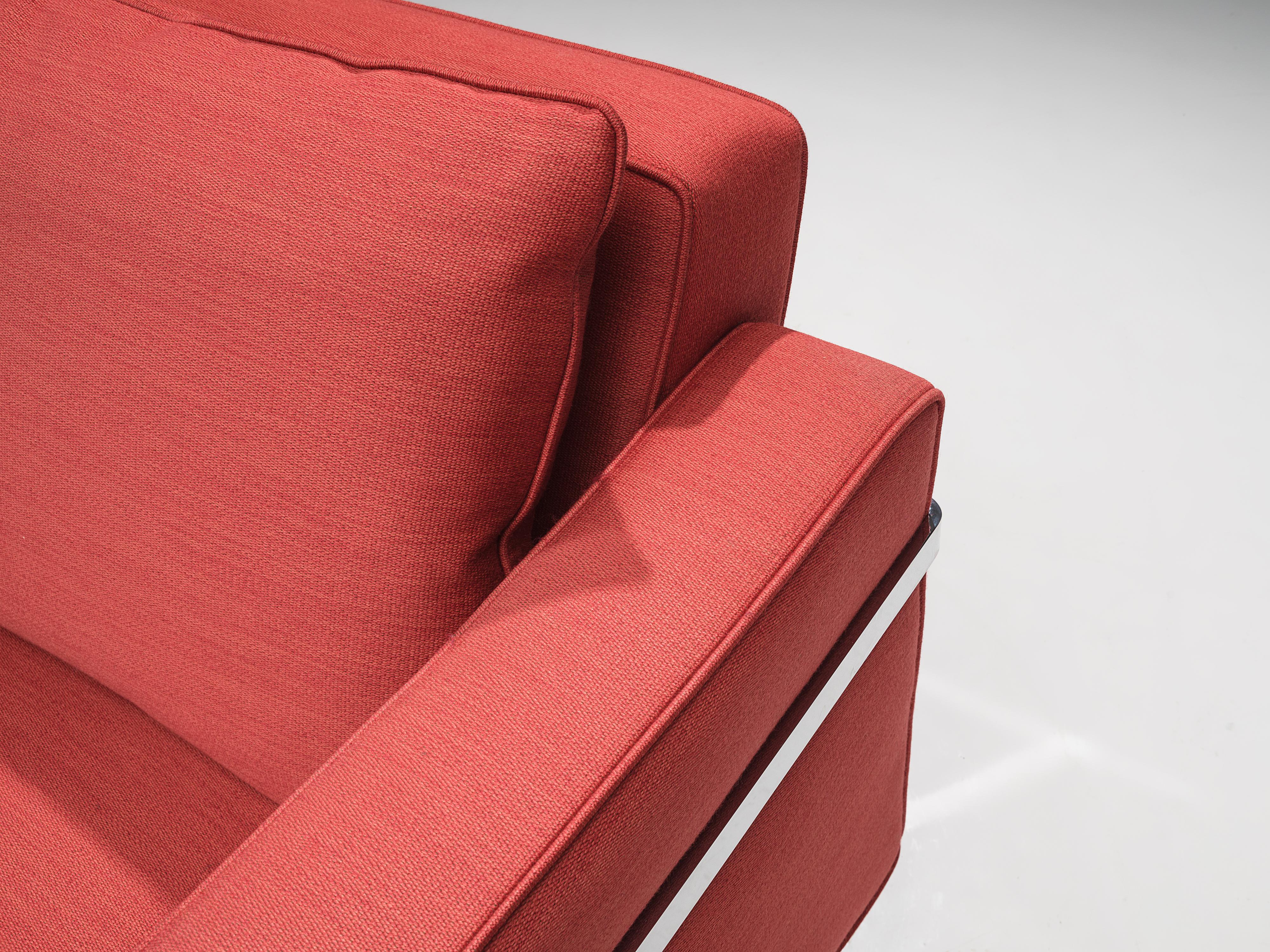 Mid-Century Modern Canapé en tissu rouge Robert Haussmann pour De Sede en vente