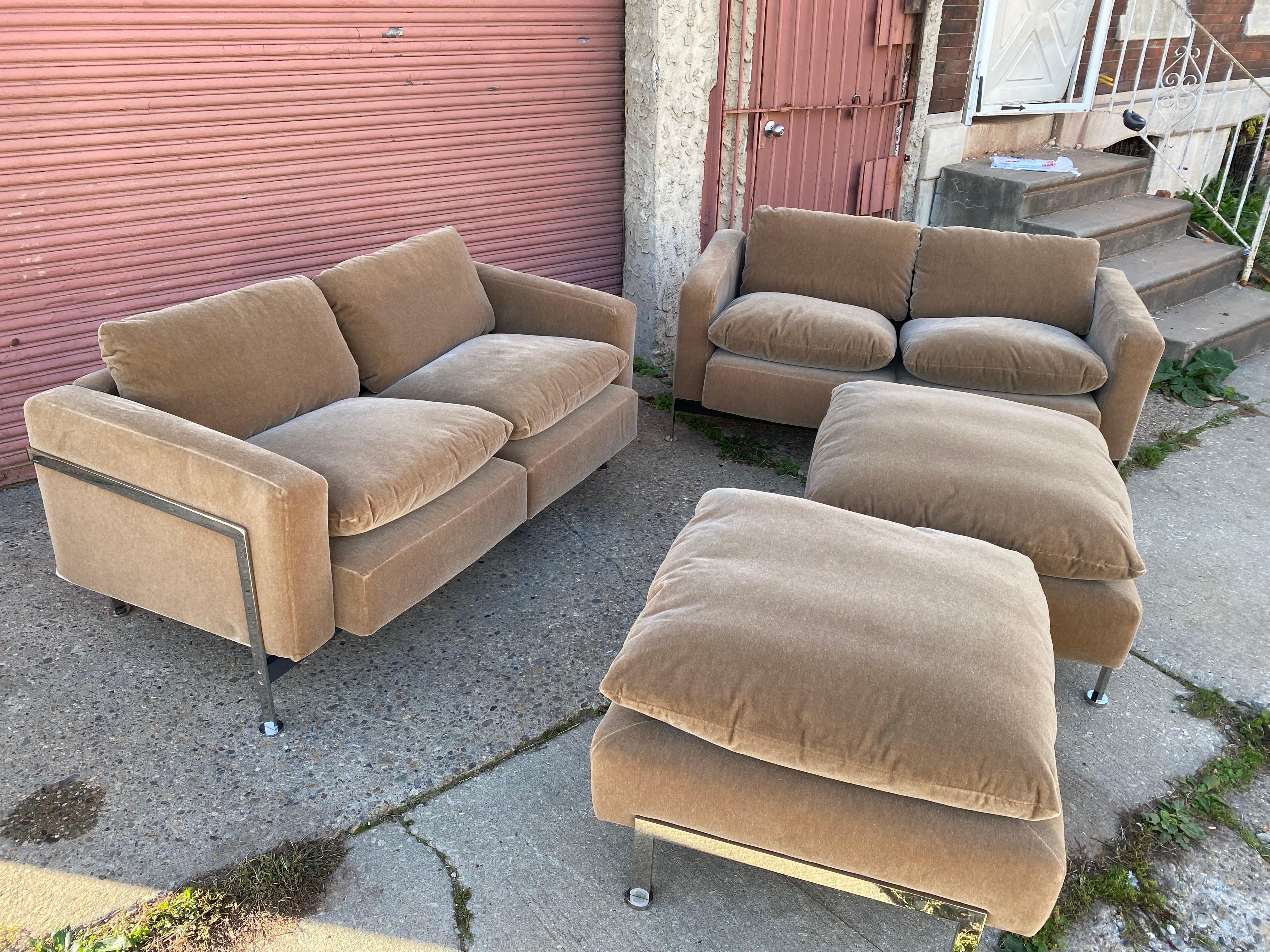 Mid-Century Modern Robert Haussmann for Stendig Set in Mohair