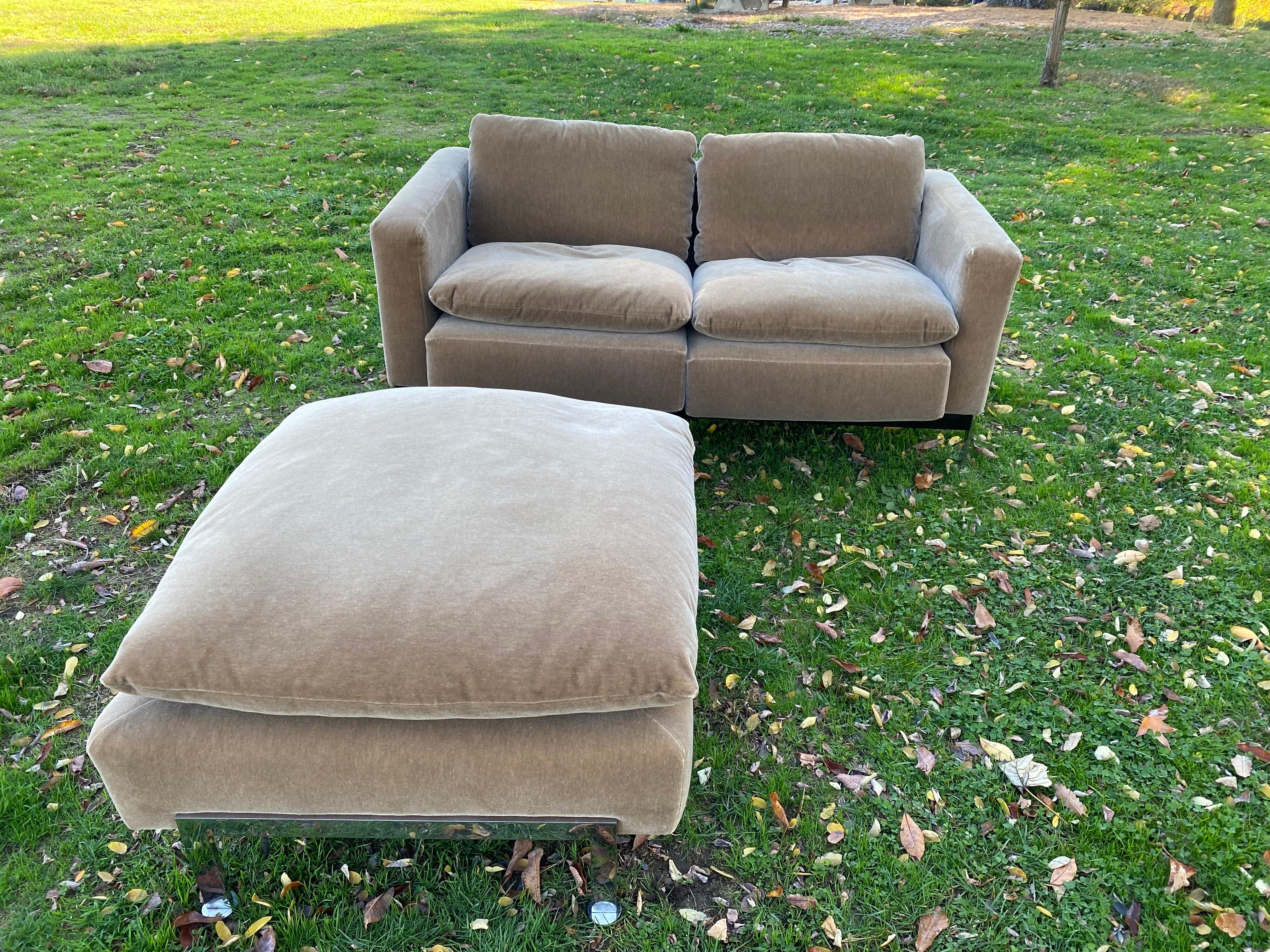 Robert Haussmann for Stendig Set in Mohair 3