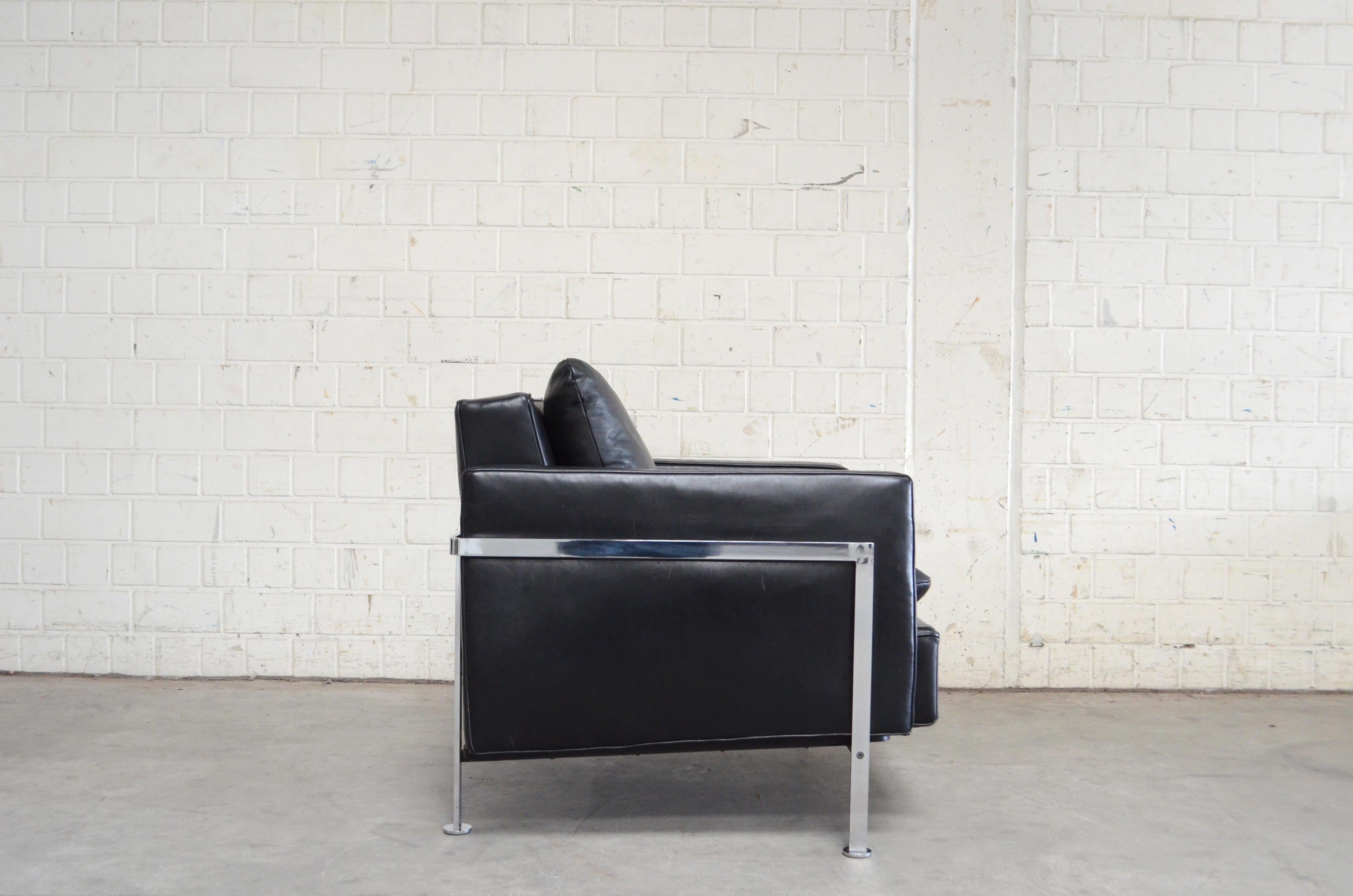 Robert Haussmann Hans Kaufeld / De Sede RH 302 Leather Armchair First Edition For Sale 4