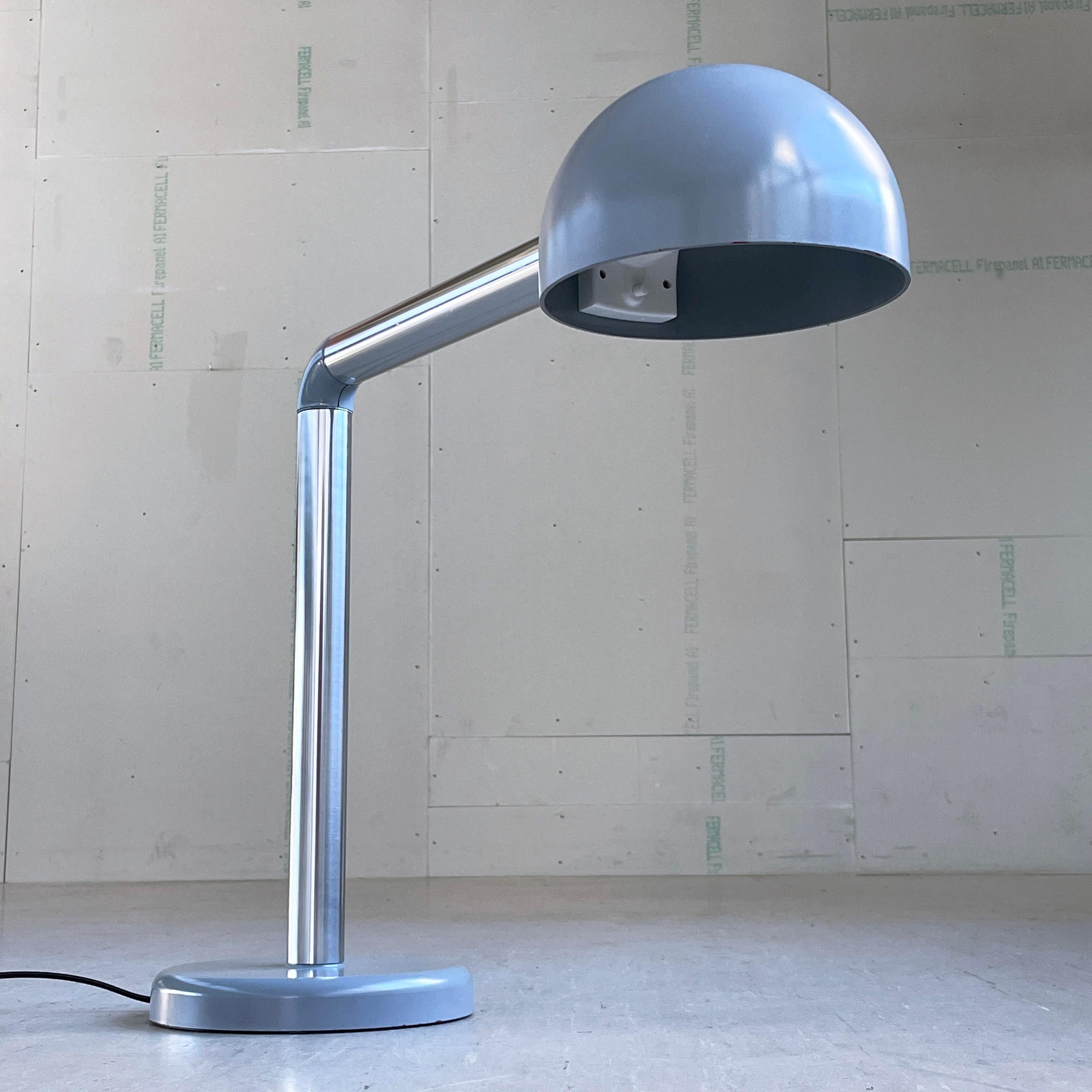 Lampada da tavolo minimalista Robert Haussmann & Haussmann - Swiss Lamps International in vendita 2