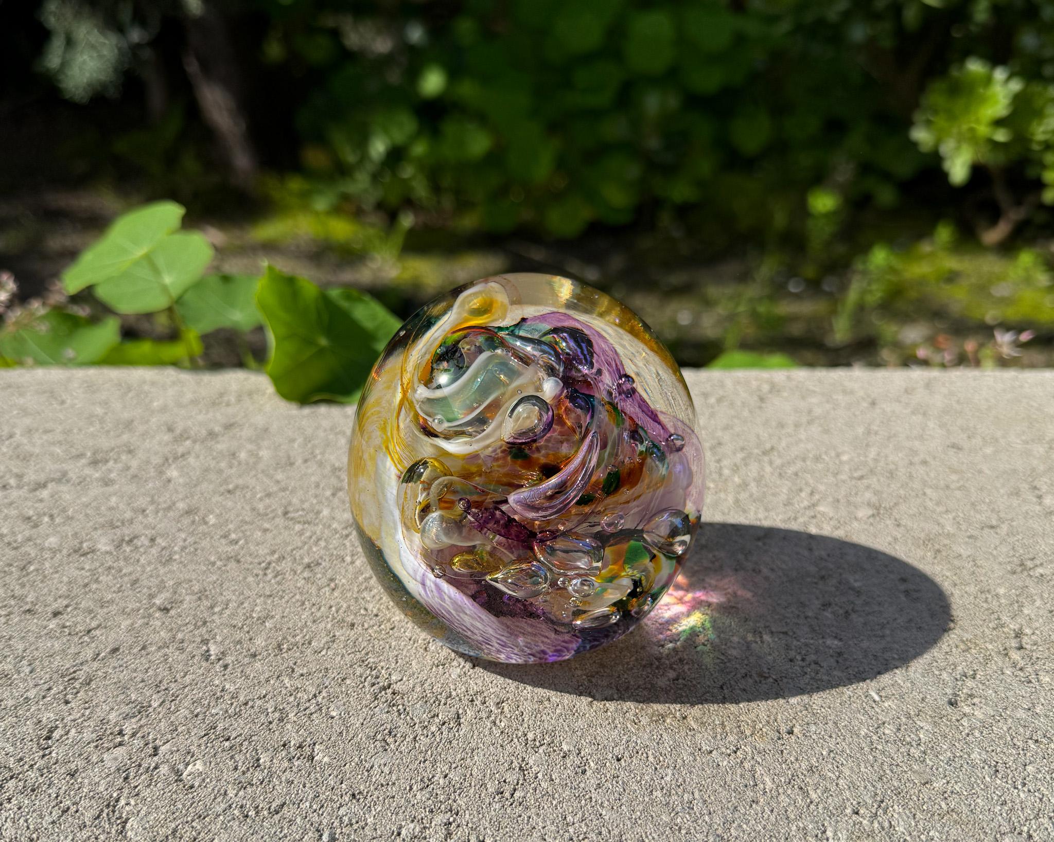 Robert Held Sculptural Art Glass Paperweight, Canada, 20th Century For Sale 3