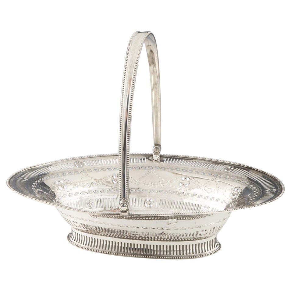 Robert Hennel Sterling Silver Swing Handle Pierced Basket London 1782