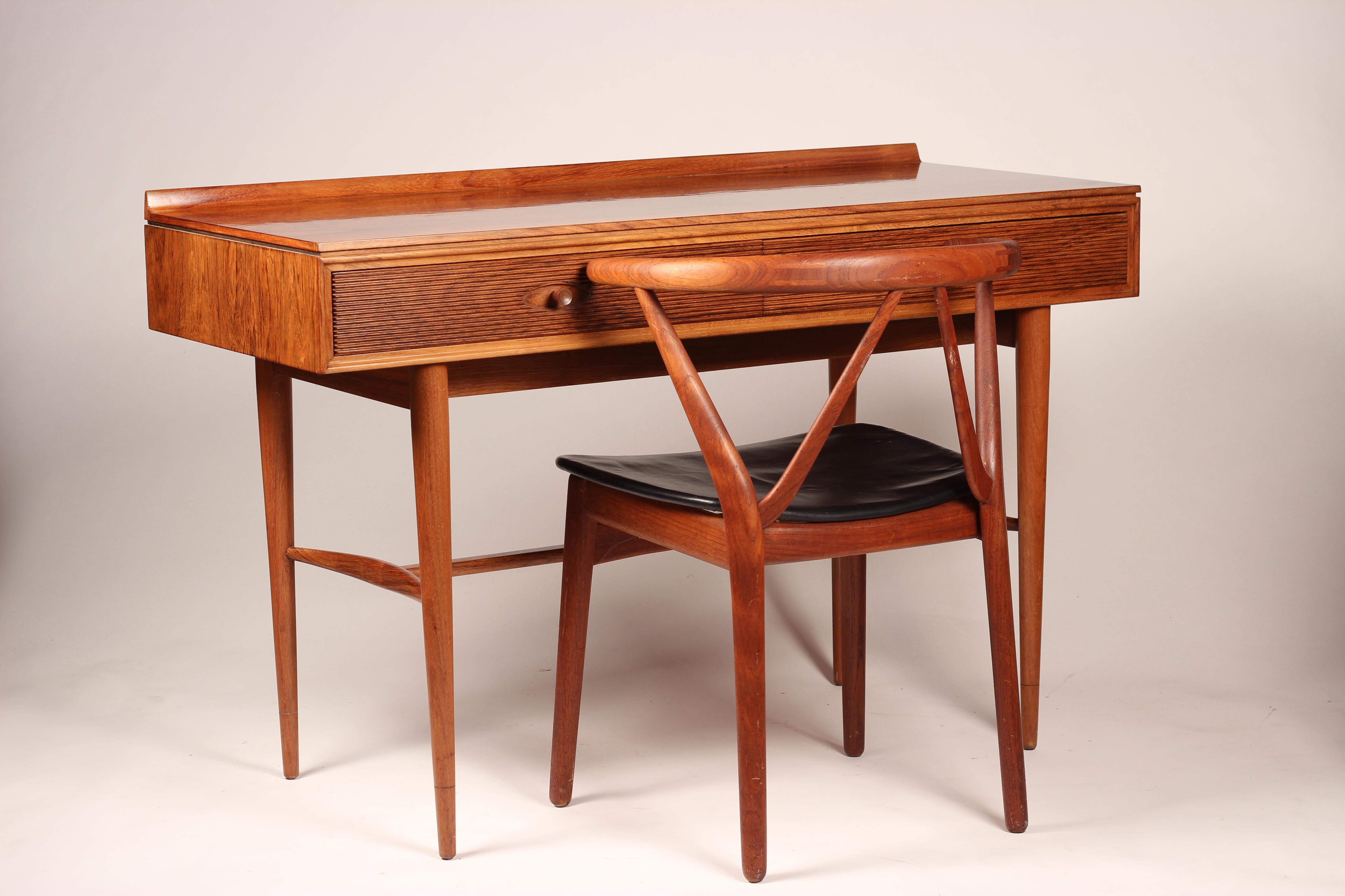 English Mid Century Robert Heritage Desk or Console Table in Rosewood and Teak