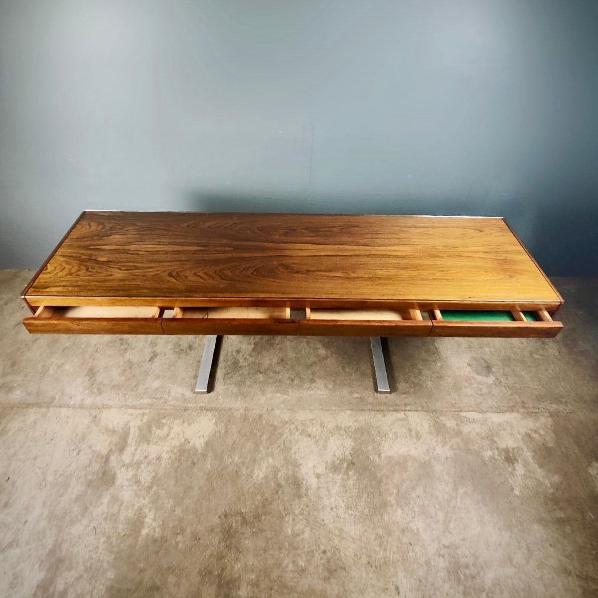 Robert Heritage For Archie Shine Planar Desk Rosewood Sideboard Console Table In Excellent Condition In Cambridge, GB