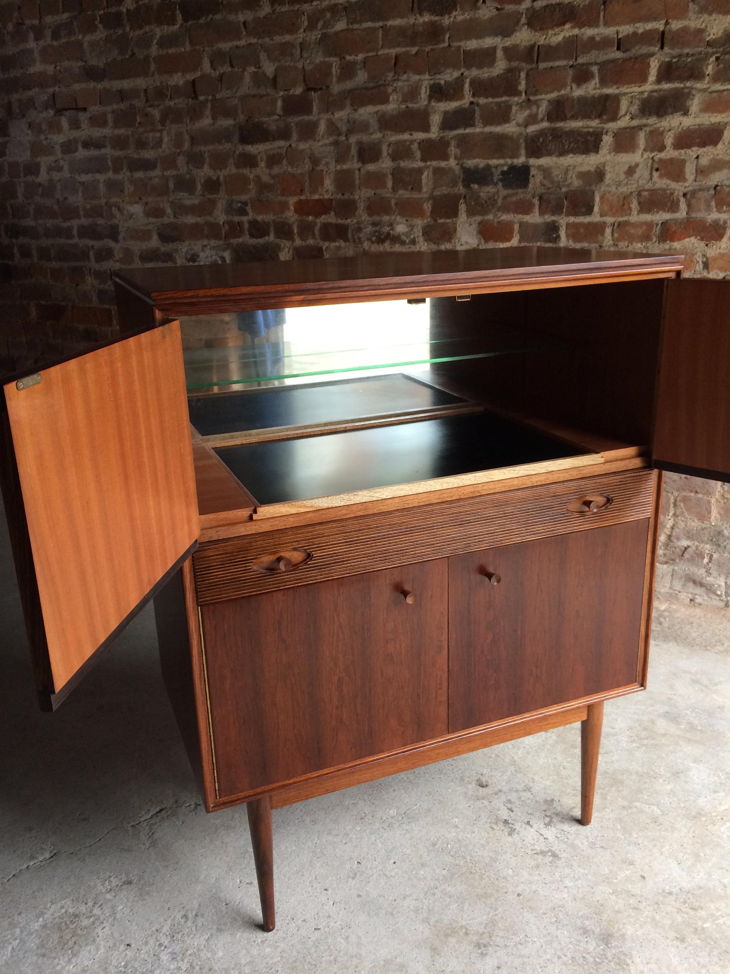 Robert Heritage for Archie Shine Rosewood Cocktail Cabinet Hamilton Range 1960s In Good Condition In Longdon, Tewkesbury