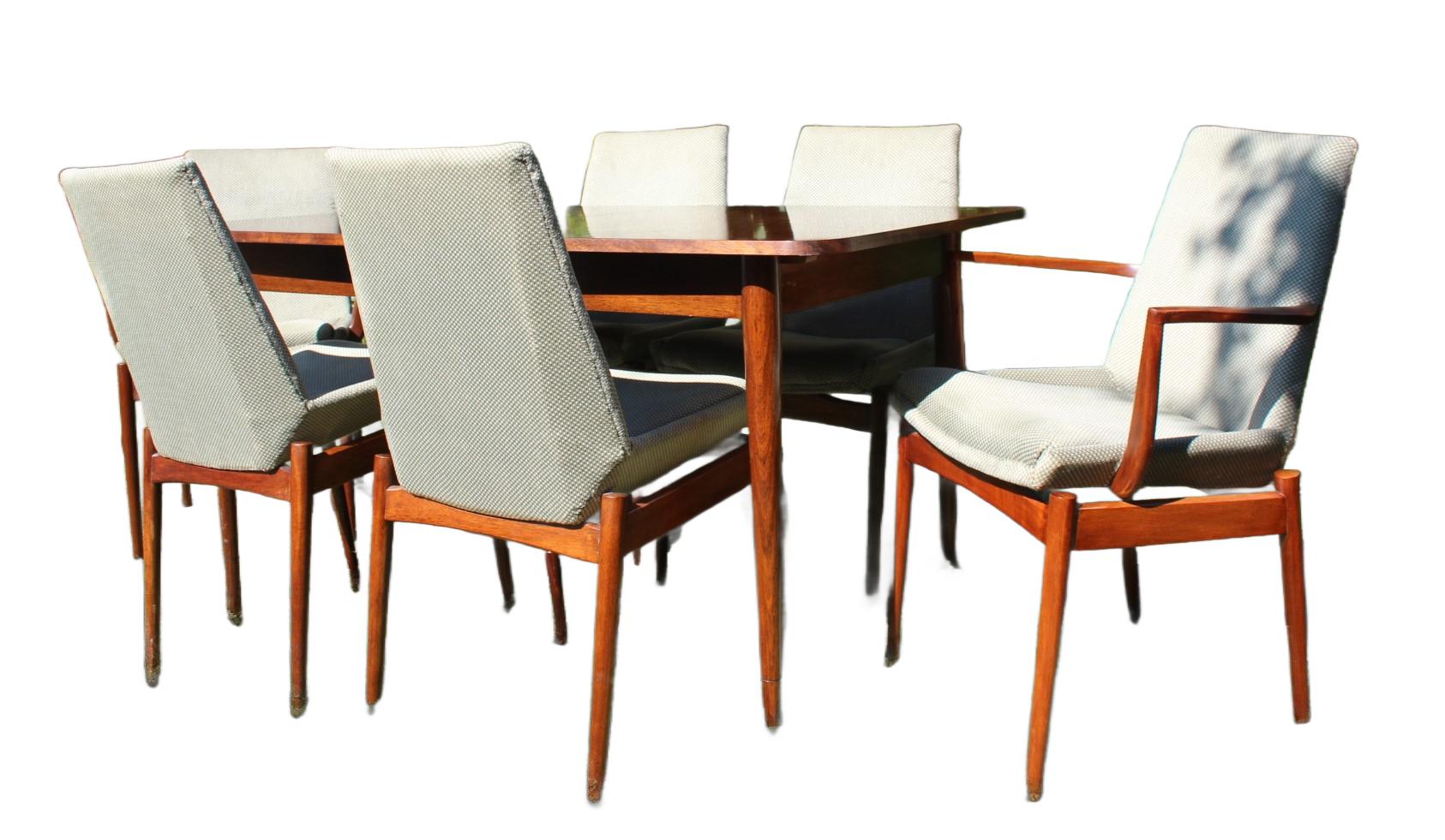 Robert Hamilton pour Archie Shine Table de salle à manger en bois de rose et 6 chaises Gamme Hamilton en vente 4