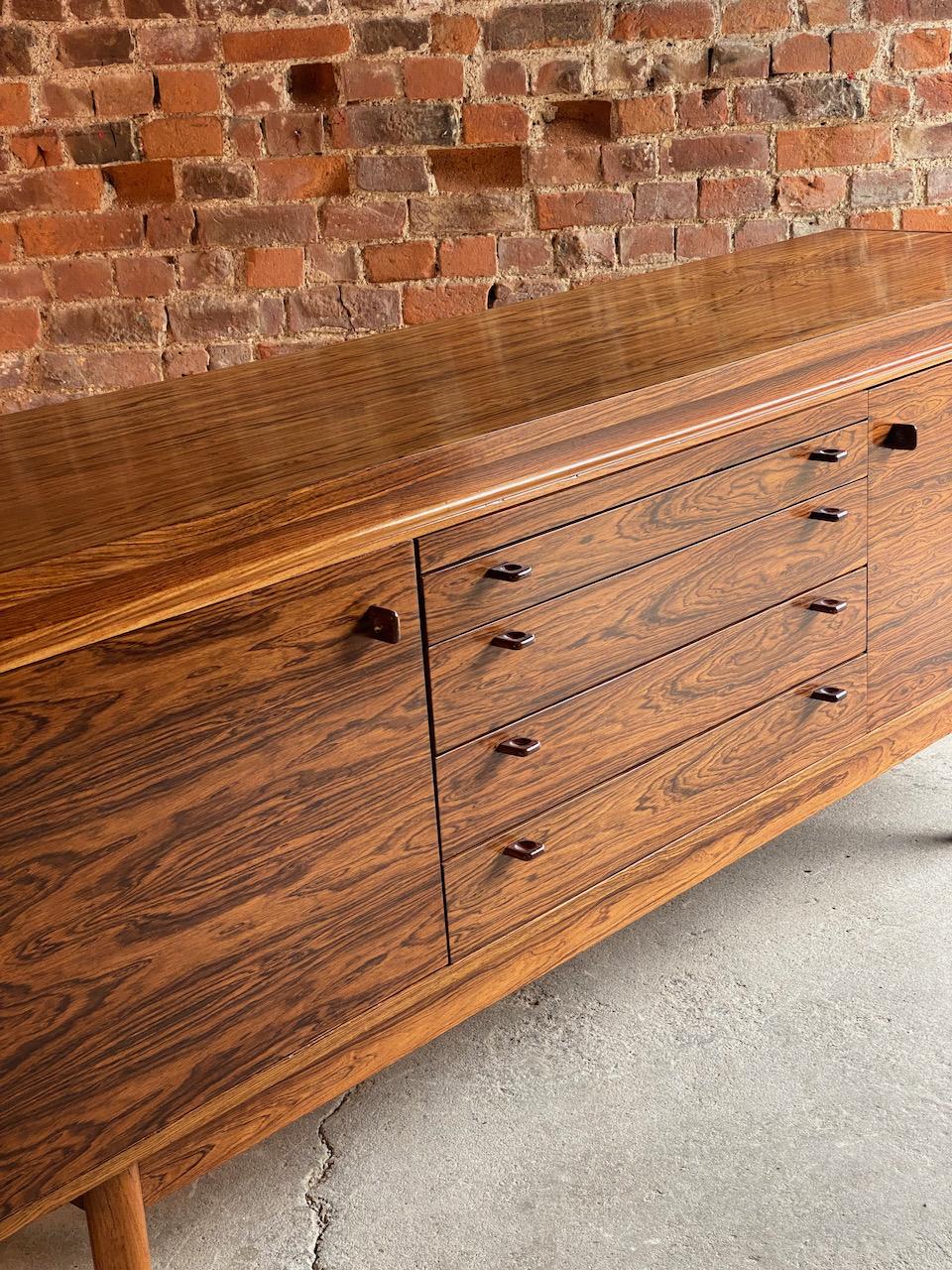 Mid-20th Century Robert Heritage Granville Rosewood Sideboard by Archie Shine Circa 1969