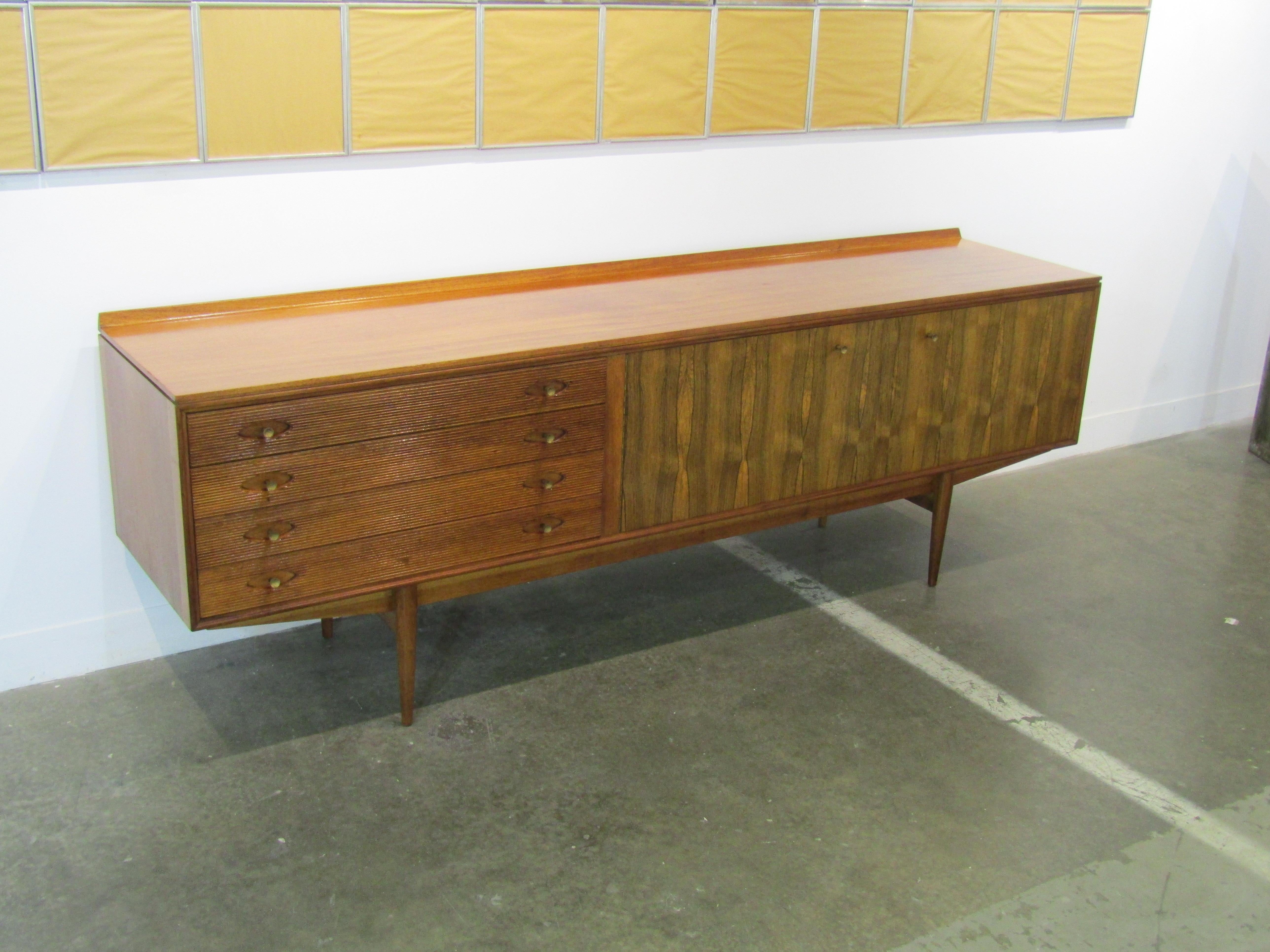Robert Heritage Hamilton Credenza for Archie Shine Rosewood and Teak, 1958 In Good Condition For Sale In Hudson, NY