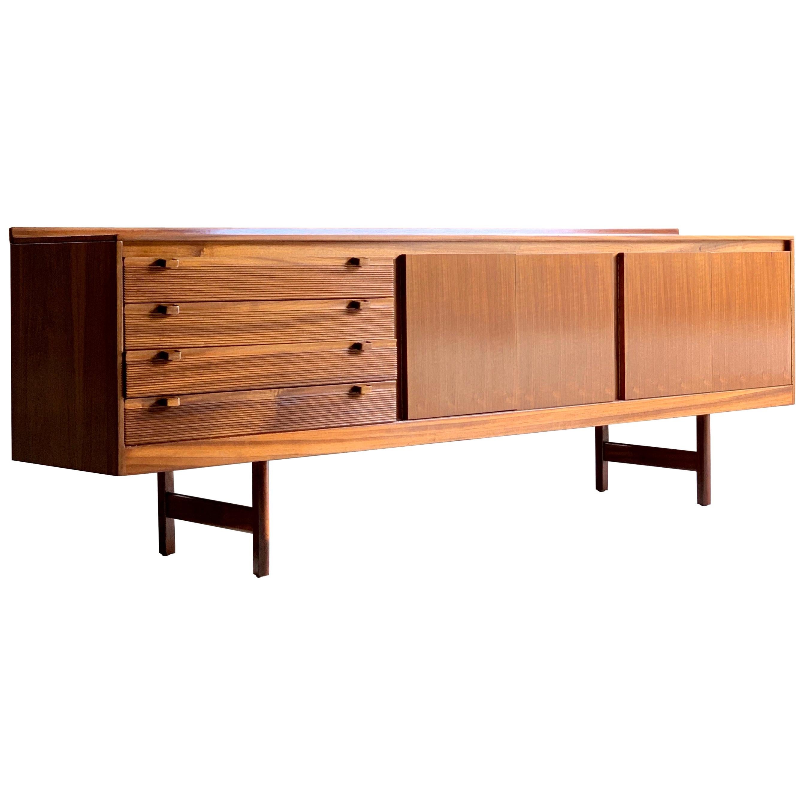 Robert Heritage Knightsbridge Rosewood Sideboard Credenza by Archie Shine, 1960s