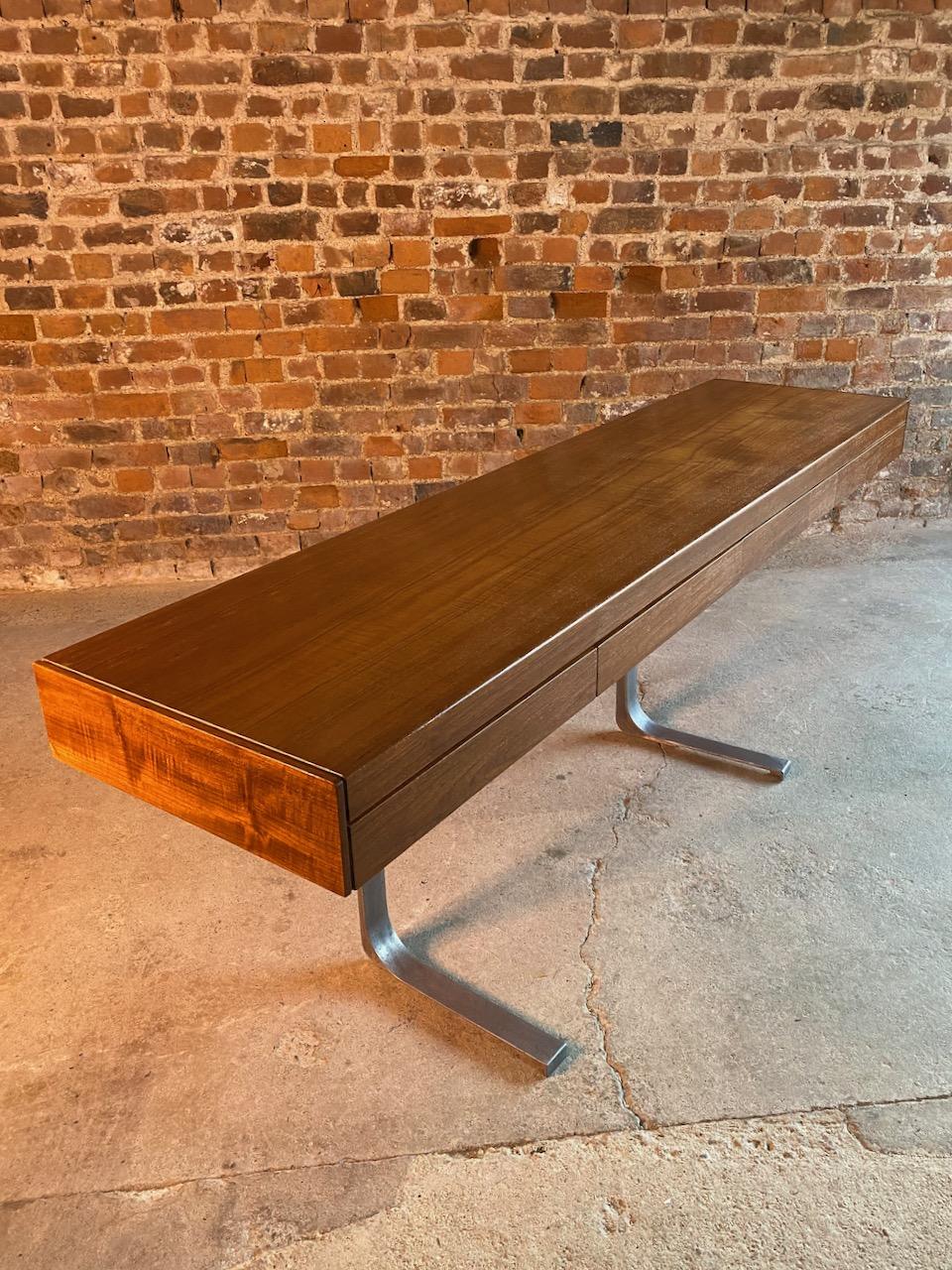 Mid-20th Century Robert Heritage Planar Teak Console Table for Archie Shine, circa 1960s