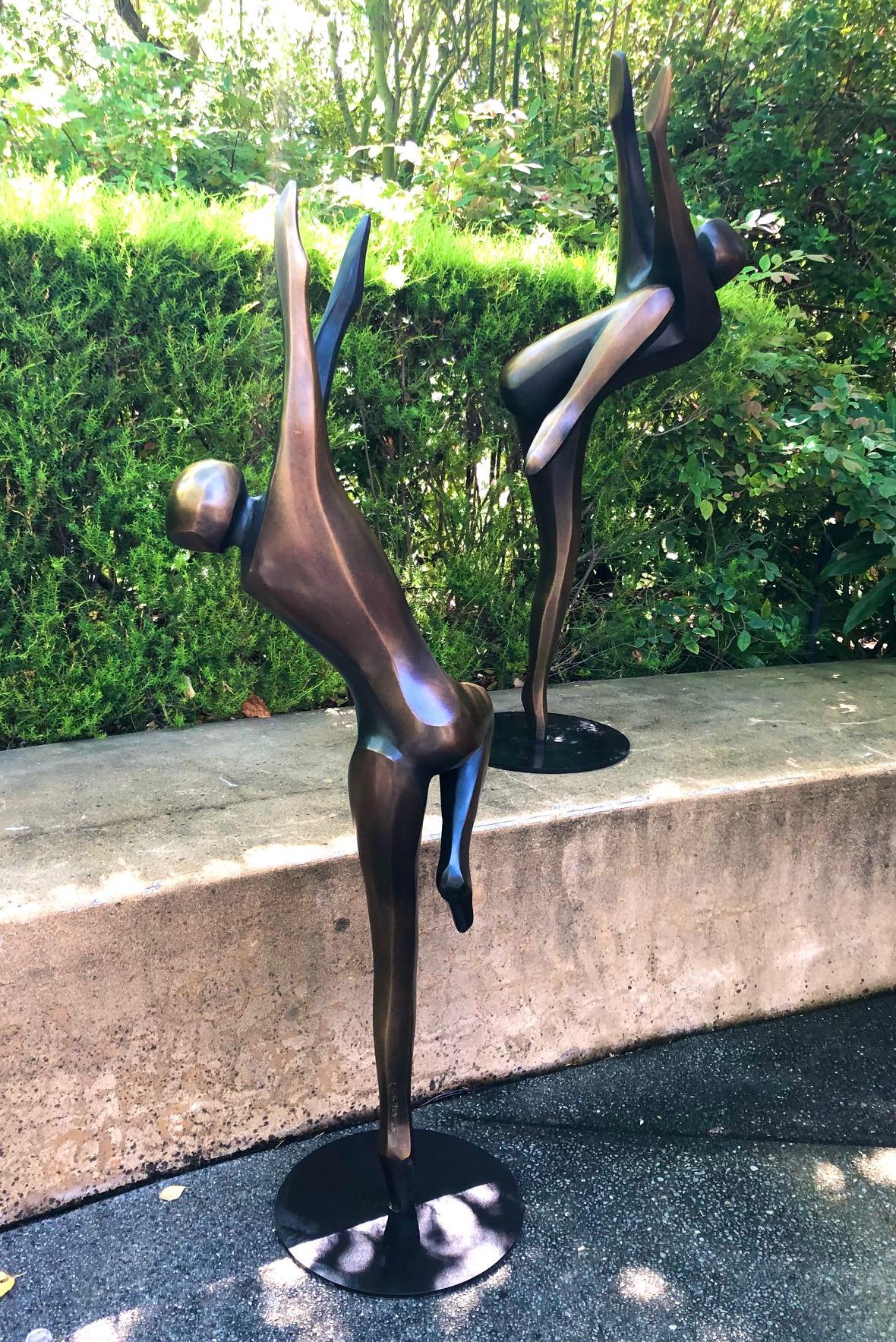 Robert Holmes Figurative Sculpture - Just Dancing AP2 (Medium)