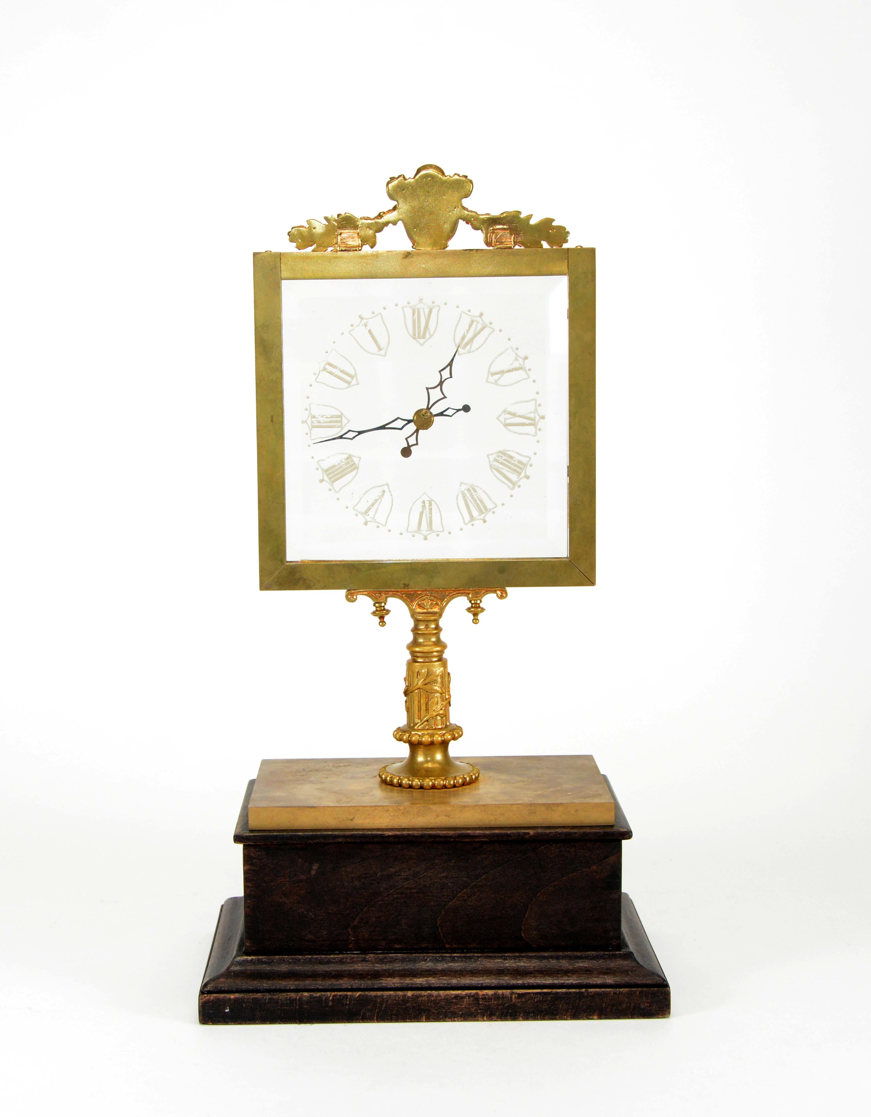Horloge magique Mystery de Robert Houdin Bon état - En vente à Danville, CA