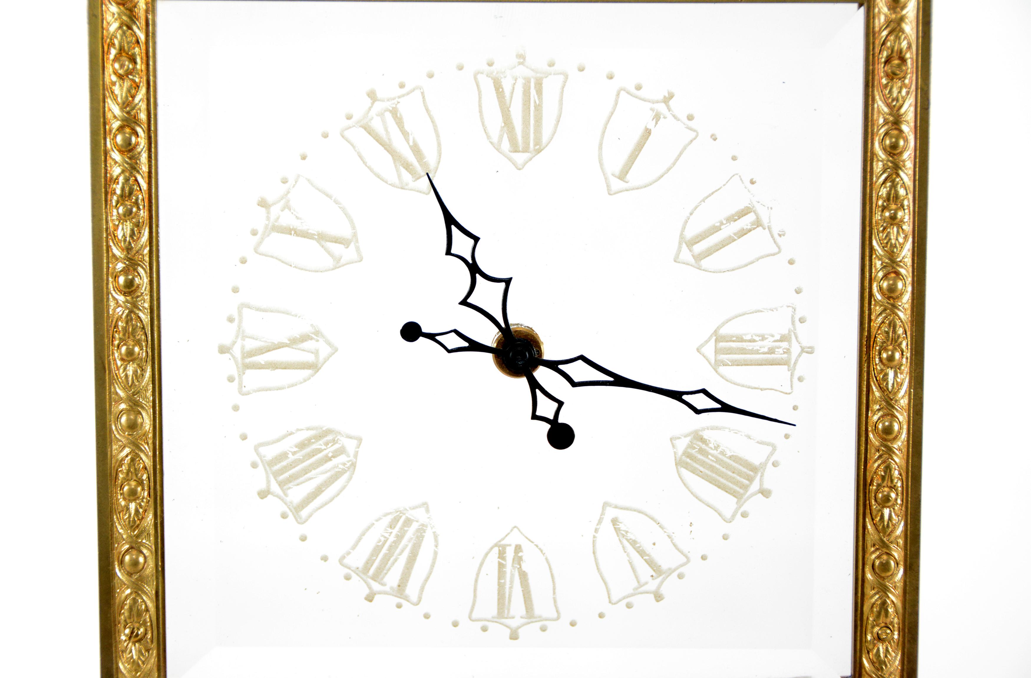 Robert Houdin Mystery Magic Clock In Good Condition For Sale In Danville, CA