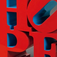 Scultura Hope in rosso e blu, acrilico e metallo, moderno americano