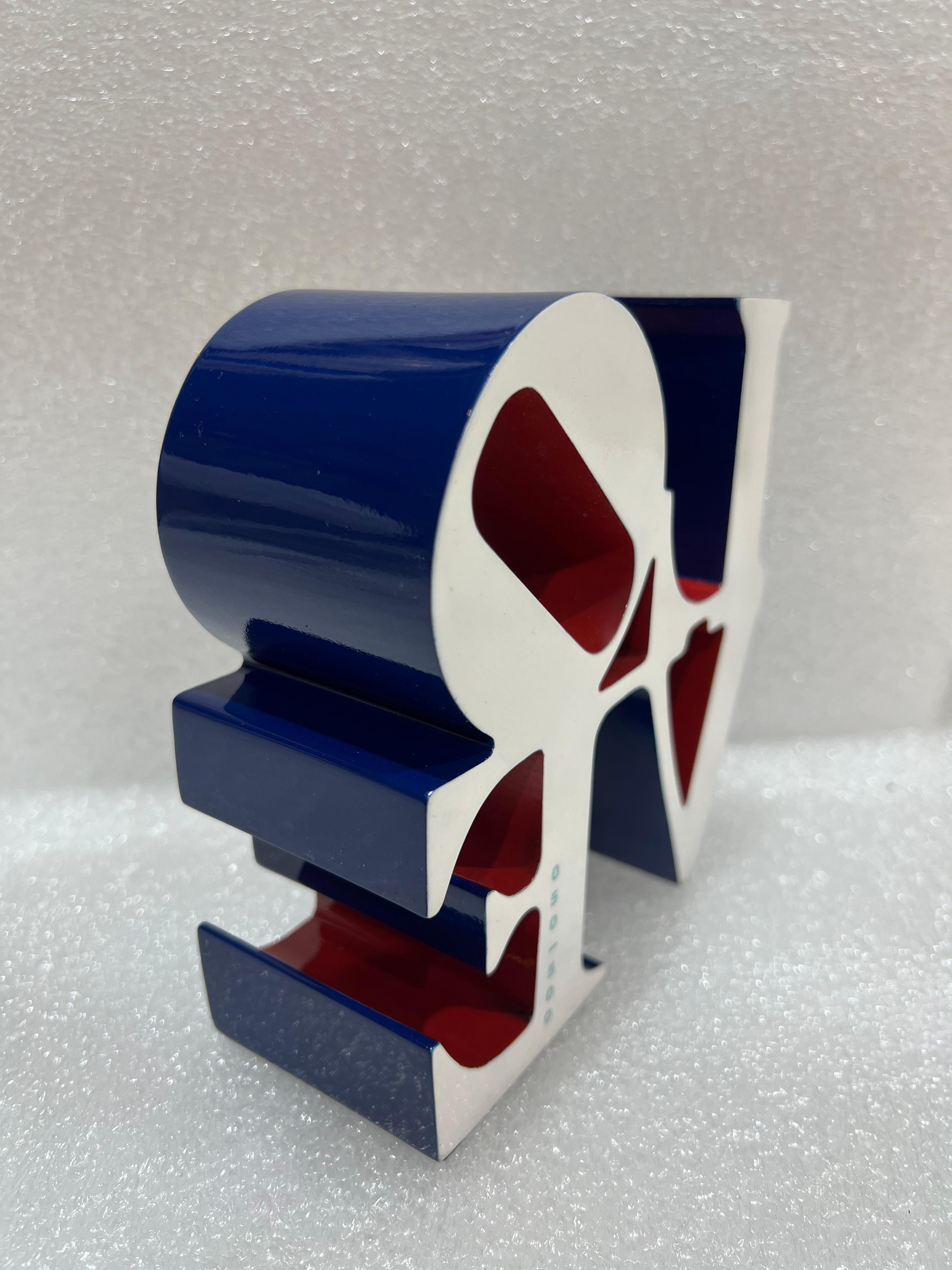 Skulptur aus Polystone von Robert Indiana, 14,8 x 14,2 x 6,4 cm, Auflage 500, mit Originaletui.
Das vorliegende Werk wird von einem Zertifikat der Edition Studio begleitet.