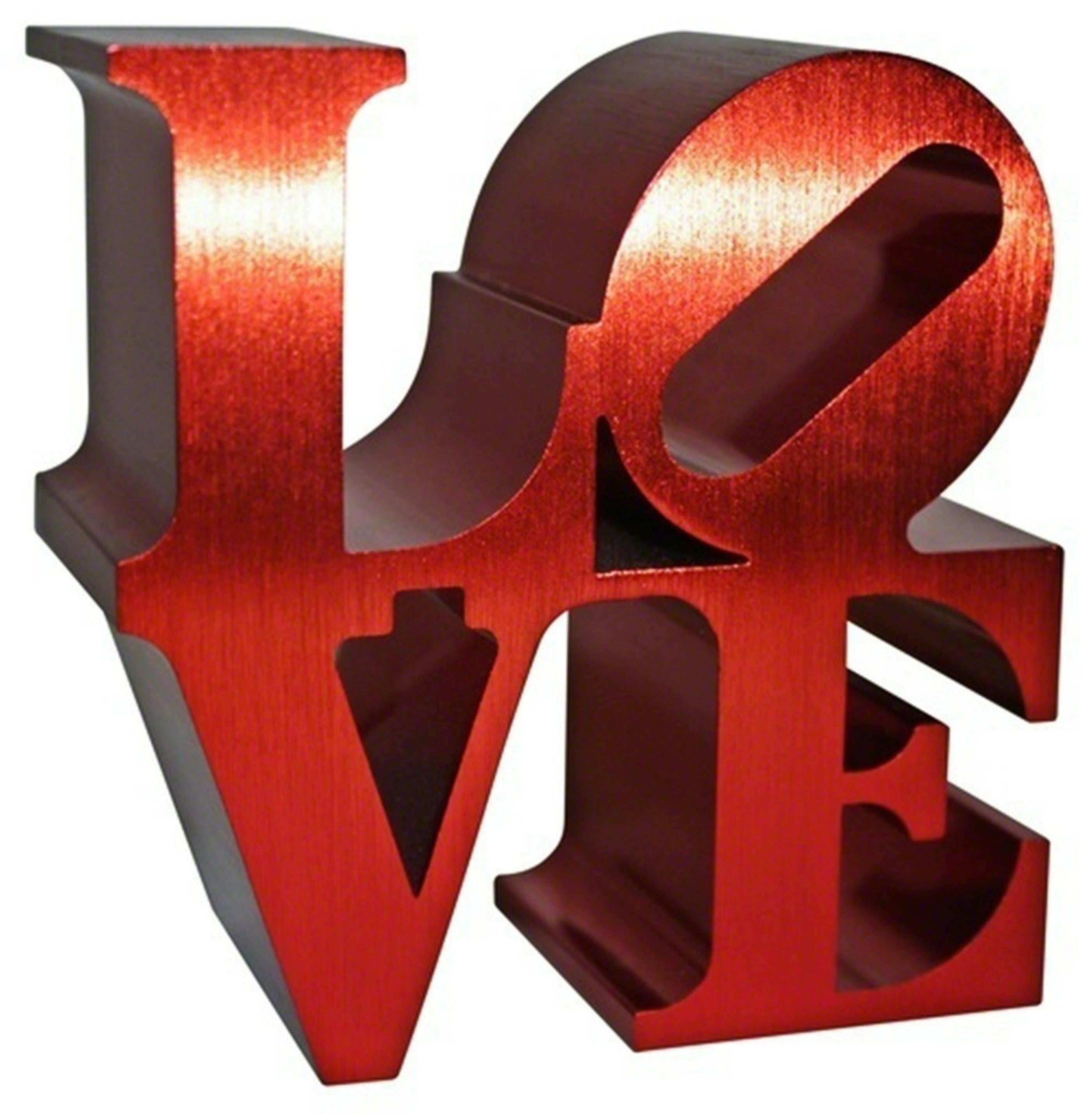 Escultura réplica de LOVE Artista Copyright Museo y Fundación de Indianápolis Estampado - Sculpture de Robert Indiana