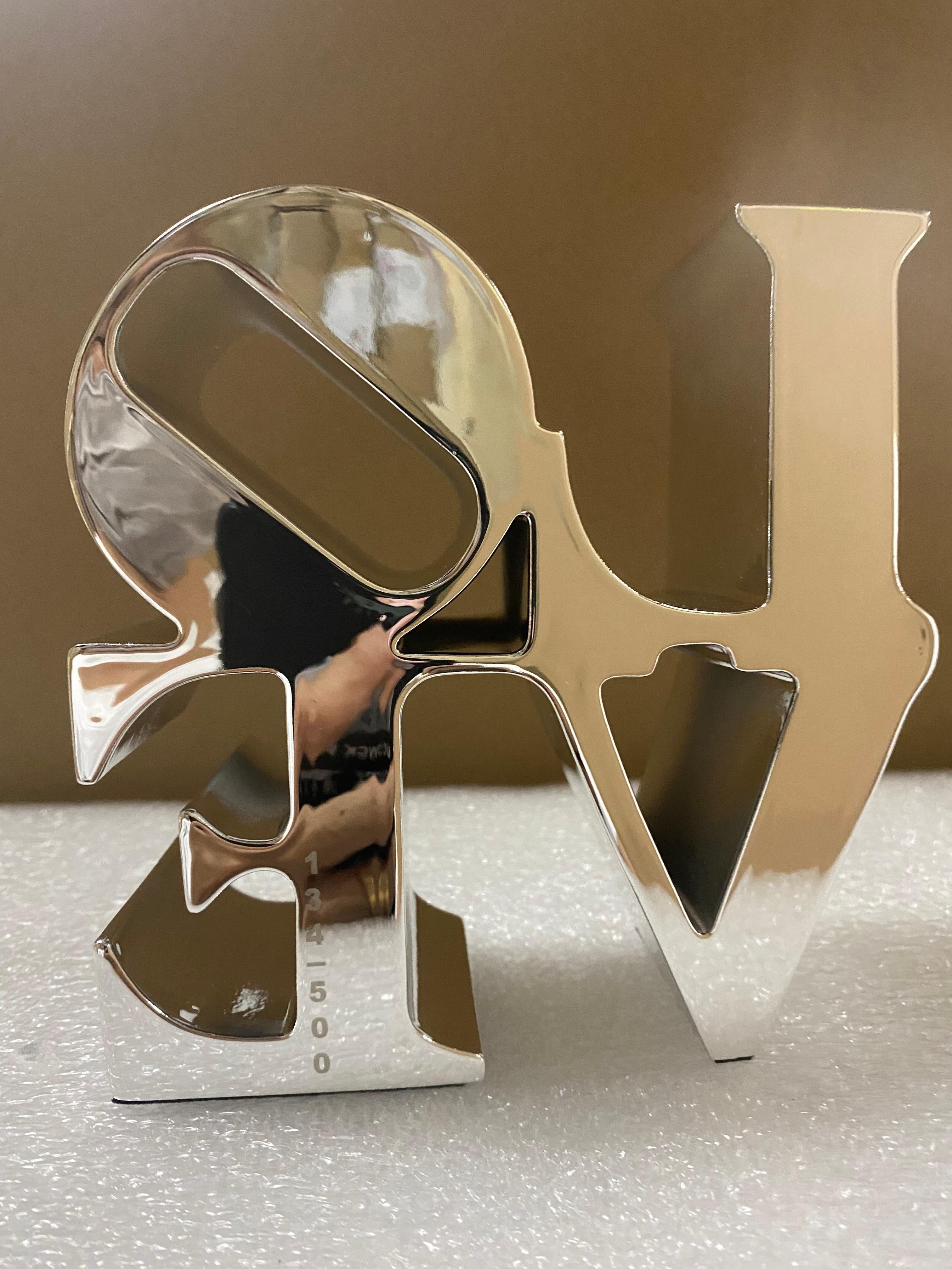 Love (Silver) scultura in pietra polimerica con custodia originale Ed. 500 di Robert Indiana in vendita 4