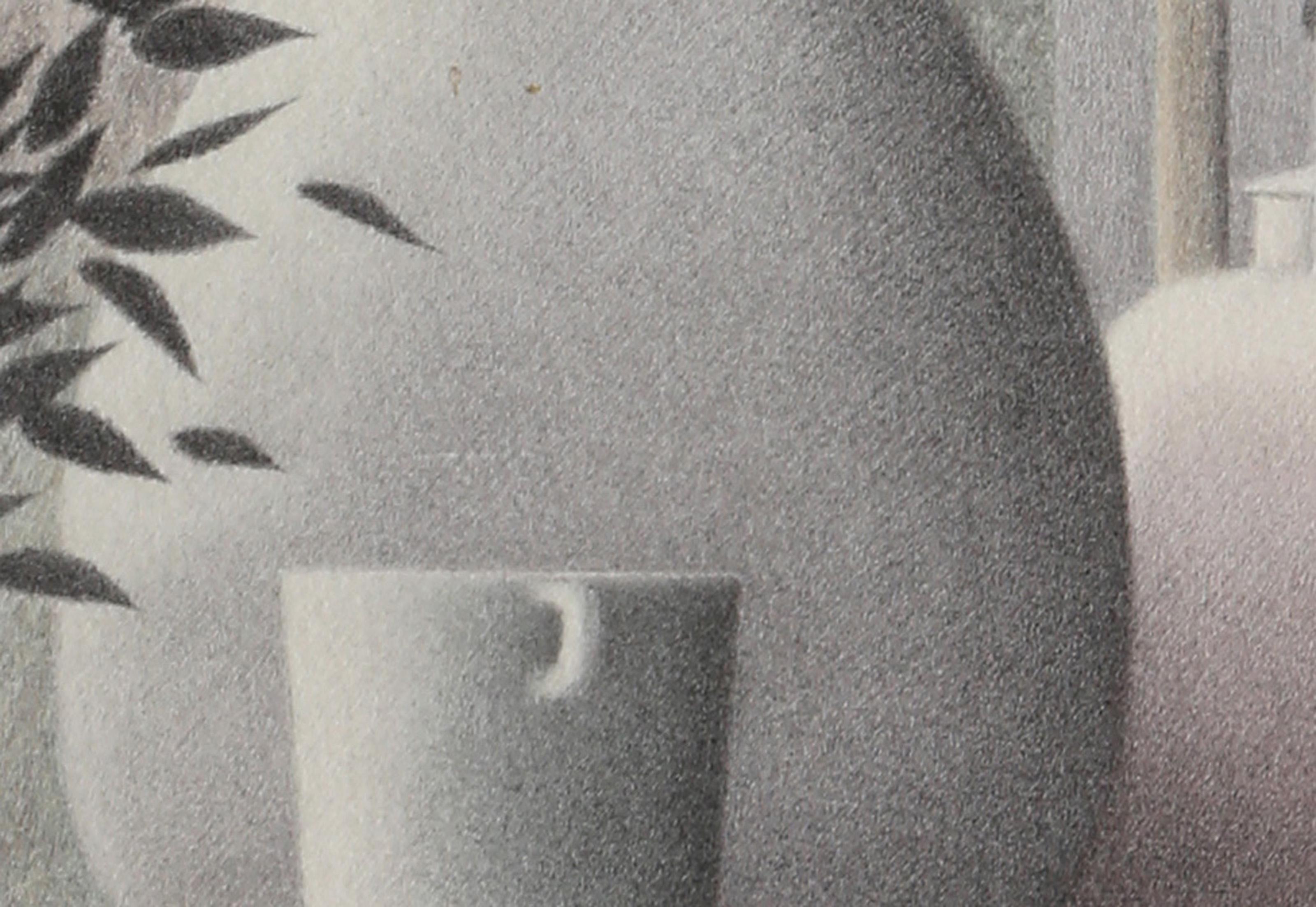 Interior con taza y tetera, litografía moderna de Robert Kipniss en venta 1