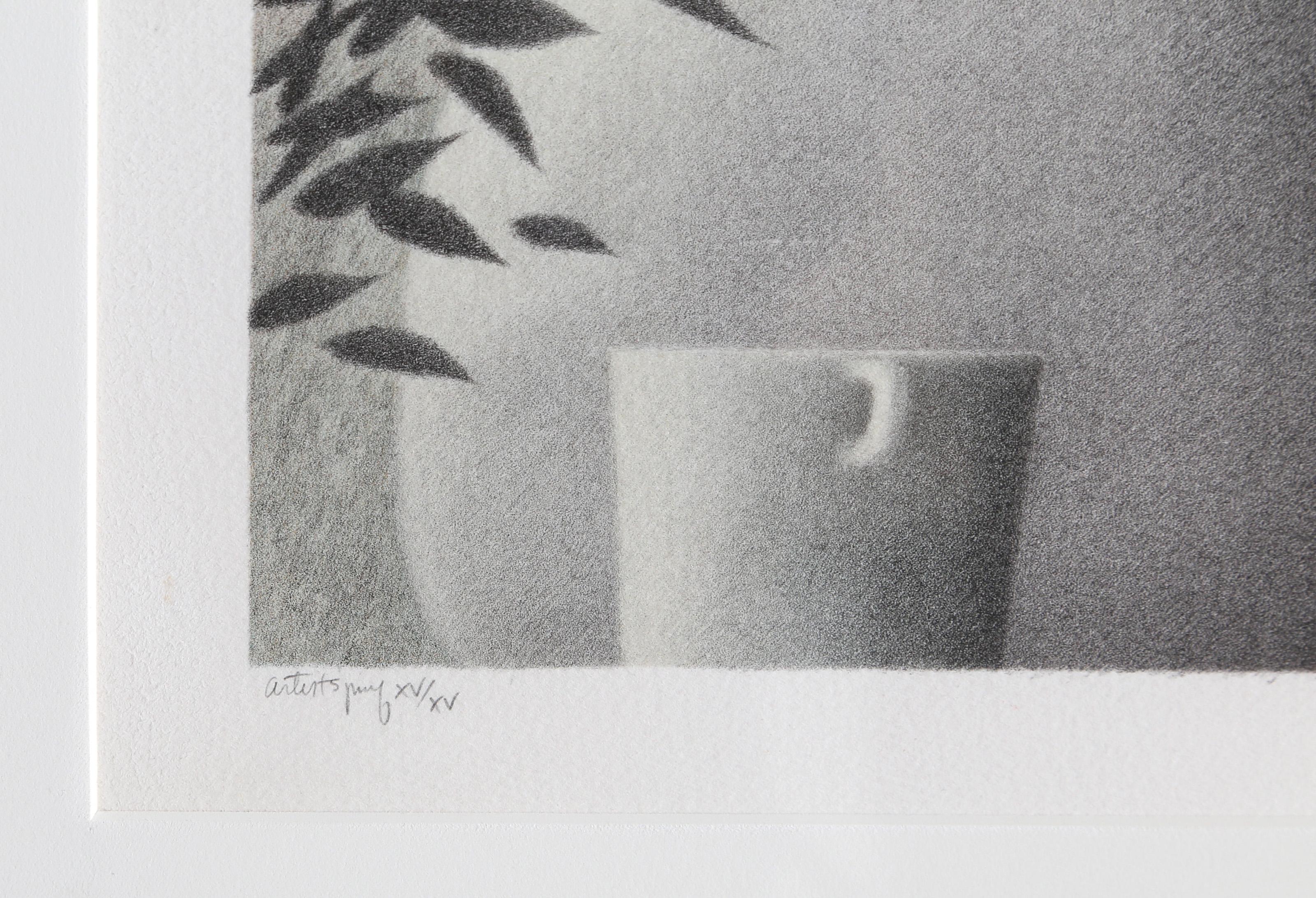 Interior con taza y tetera, litografía moderna de Robert Kipniss en venta 2