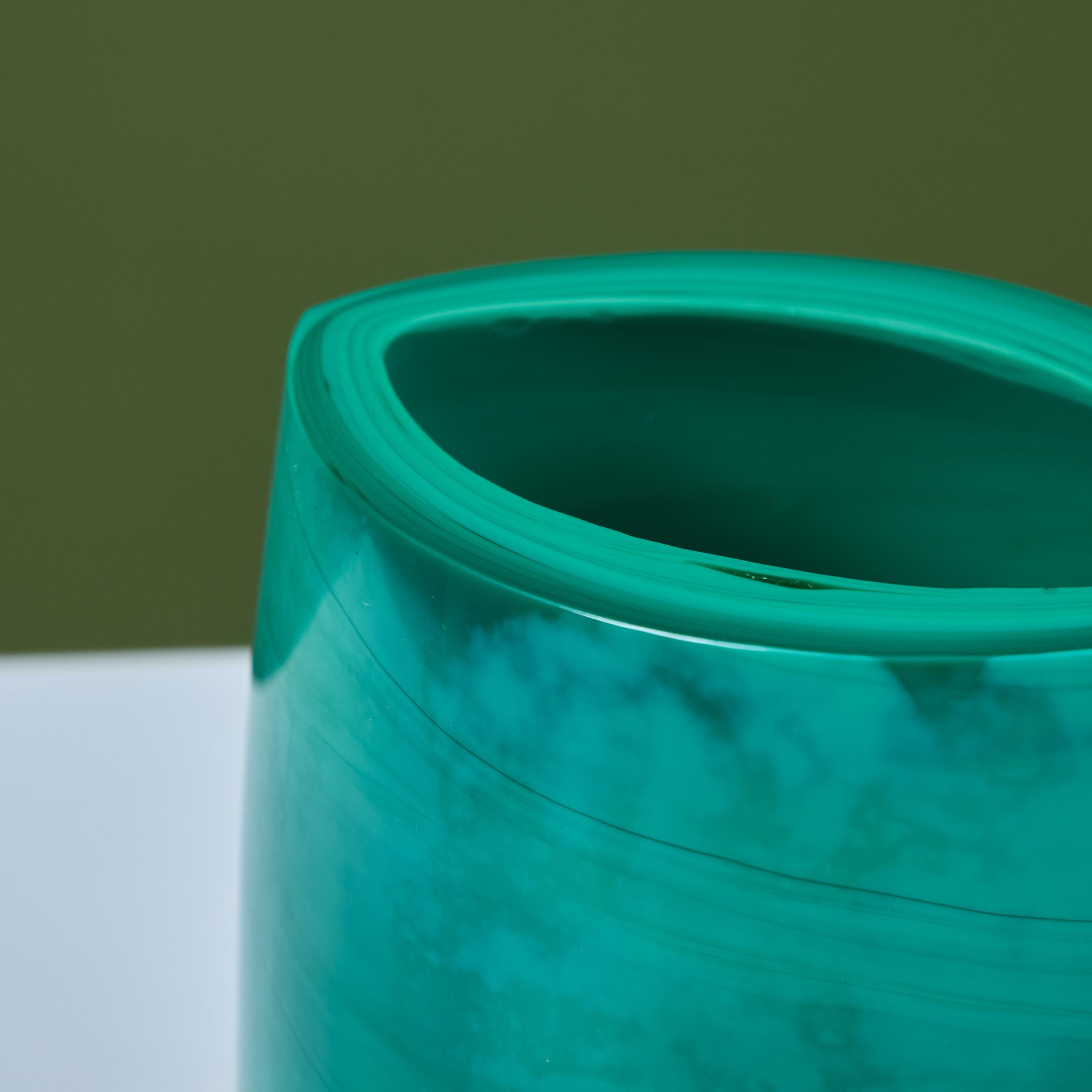 Robert Kuo Green Peking Glass Vase 8