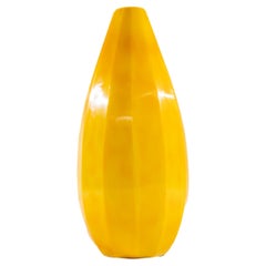 Robert Kuo Imperial Yellow Peking Art Glass Vase