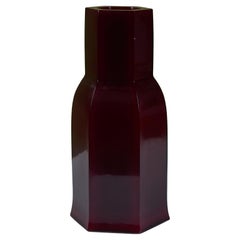 Robert Kuo Peking Glass Hoof Vase