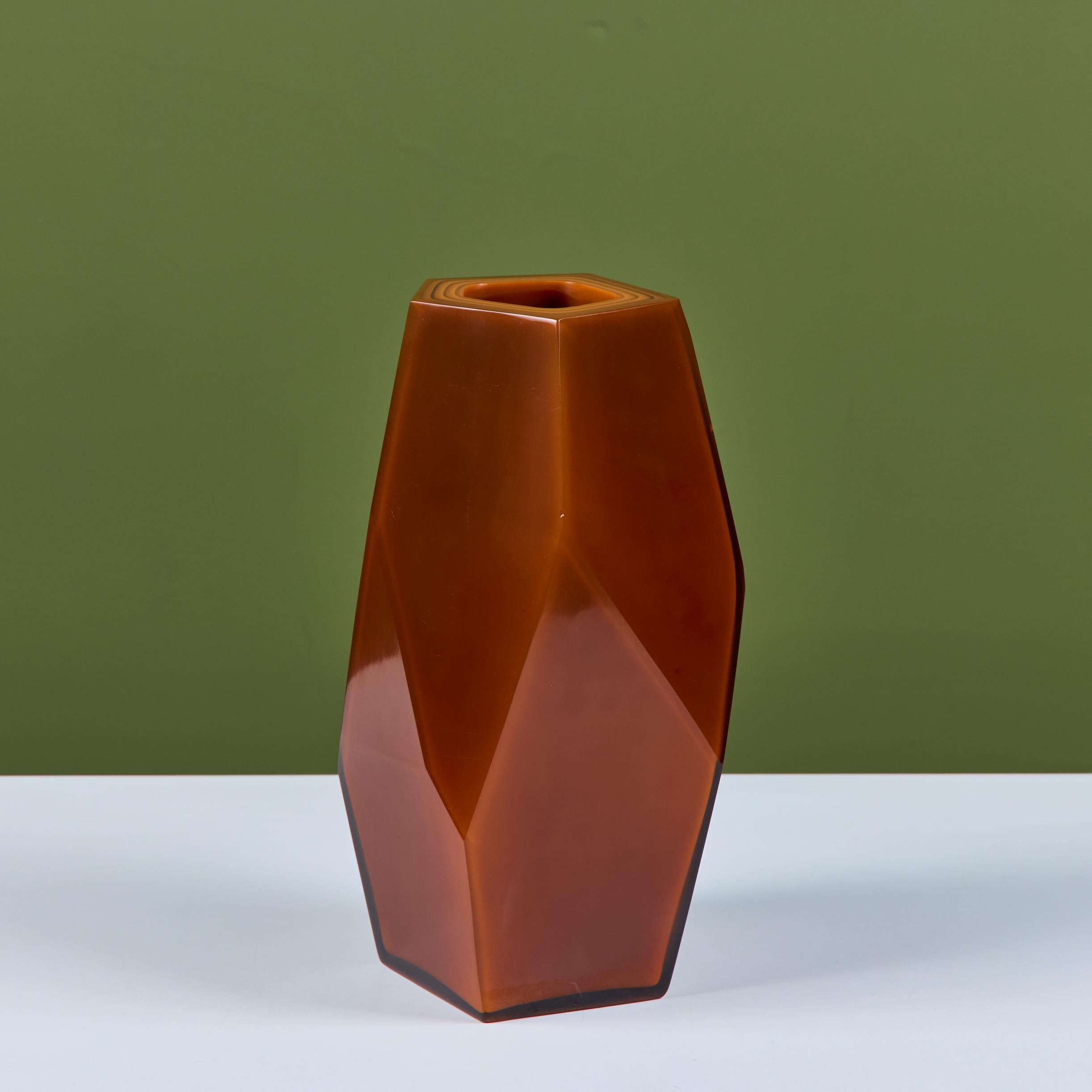 Robert Kuo Persimmon Facet Vase For Sale 1