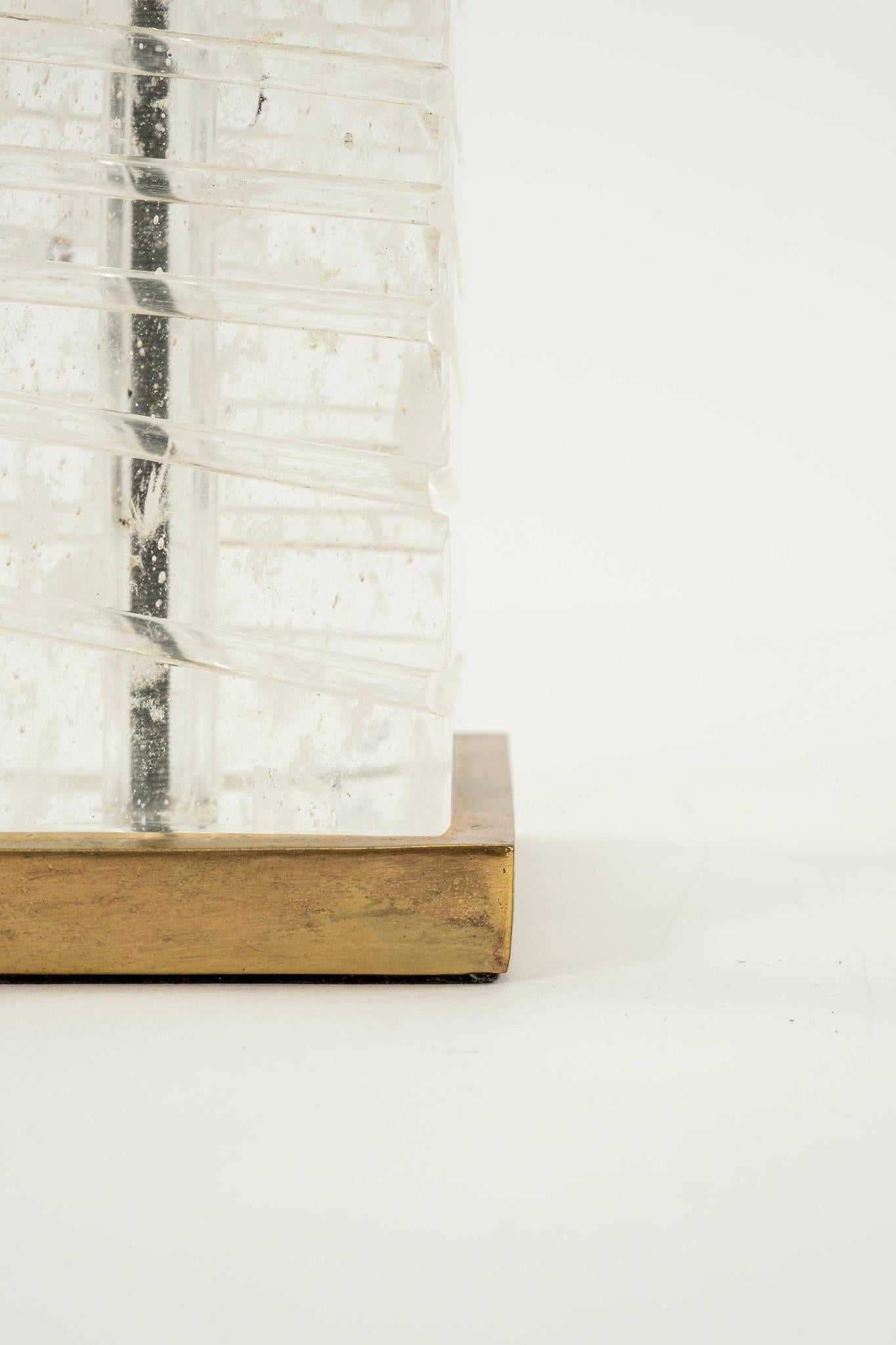 Contemporary Robert Kuo Rock Crystal Table Lamp For Sale