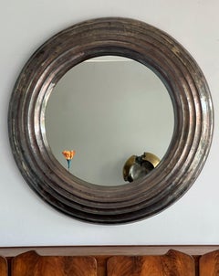 Robert Kuo Runder Metall-Spiegel