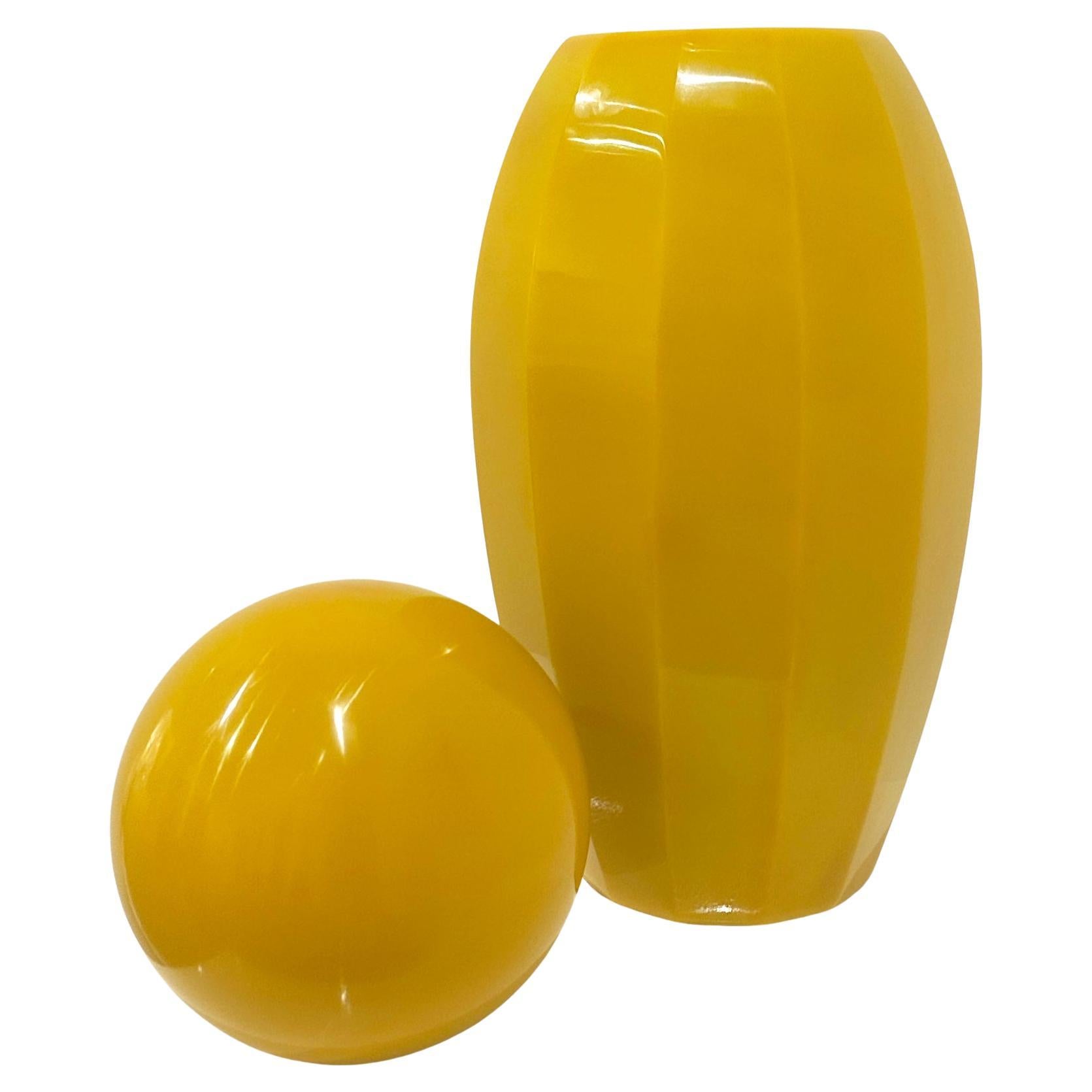Robert Kuo Signed Faceted Imperial Yellow Peking Glass Vase and Ball, ca 2000s