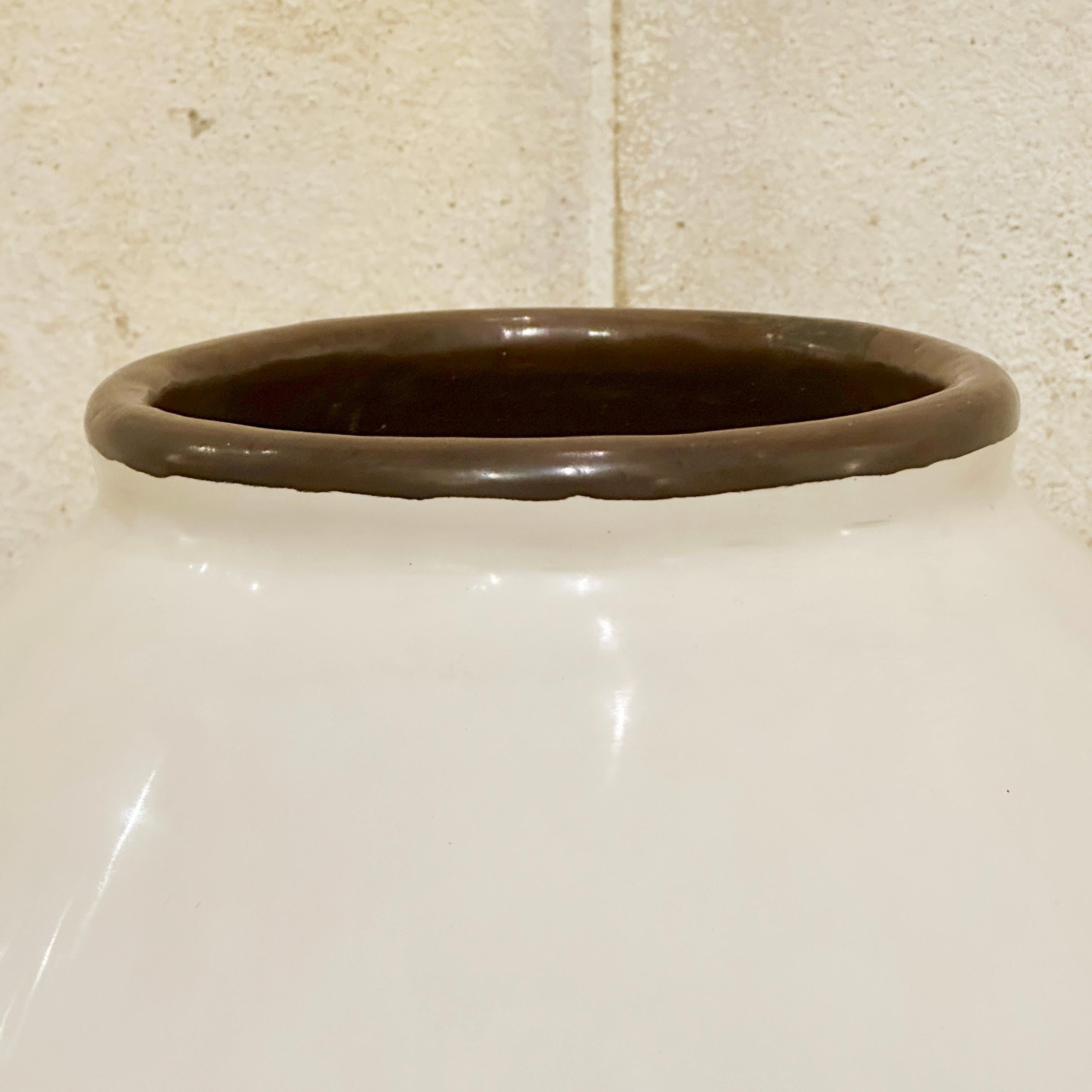 Robert Kuo Signed Monumental Cream Lacquer and Copper Liao Floor Vase, ca 2005 For Sale 2