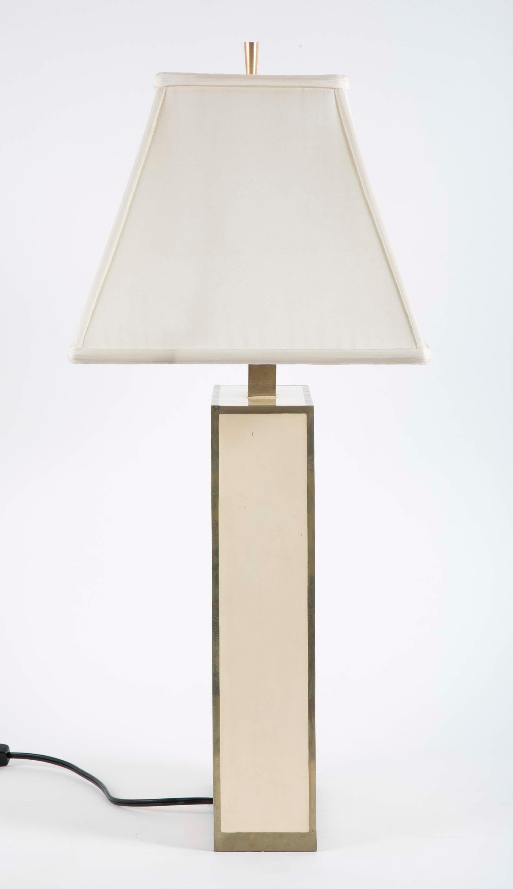 American Robert Kuo Table Lamp with Ivory Colored Panels and Brass Banding