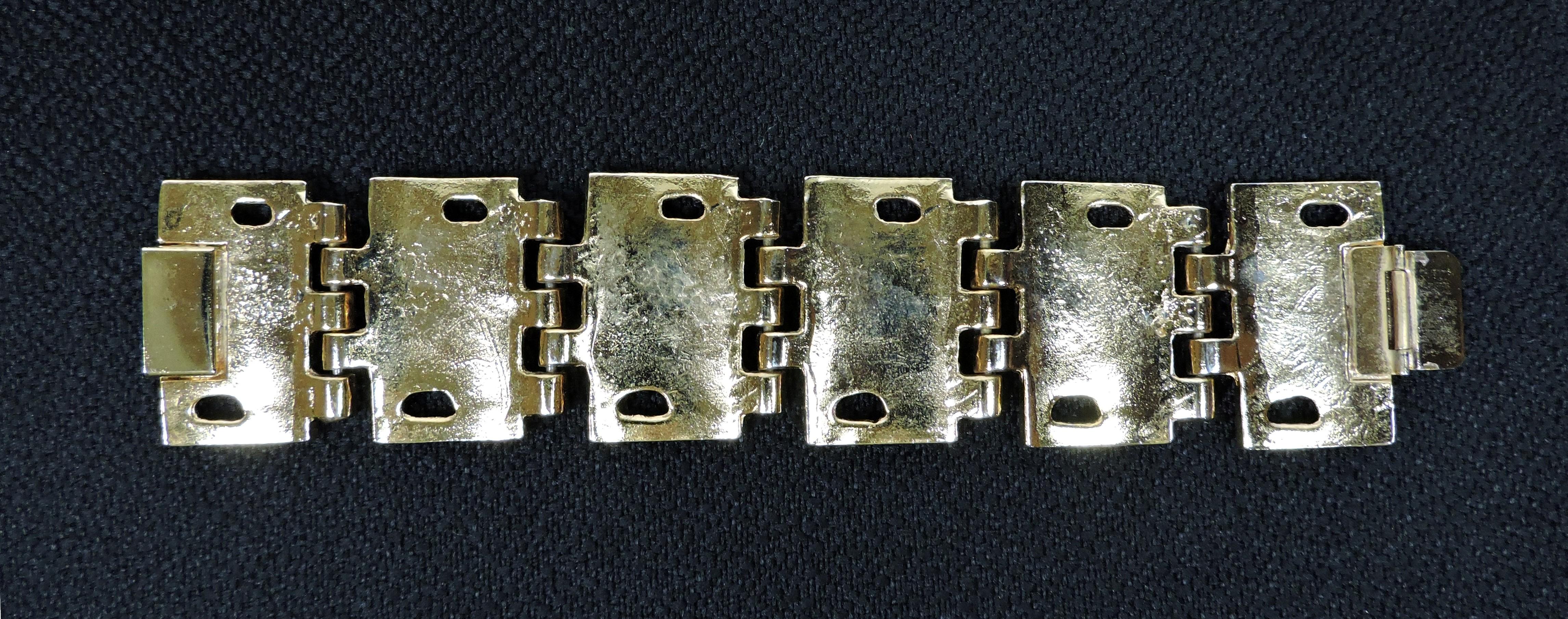 Robert Larin Brutalist Modernist Sculptural Bracelet, Canadian Art Jewelry In Good Condition For Sale In Chesterfield, NJ