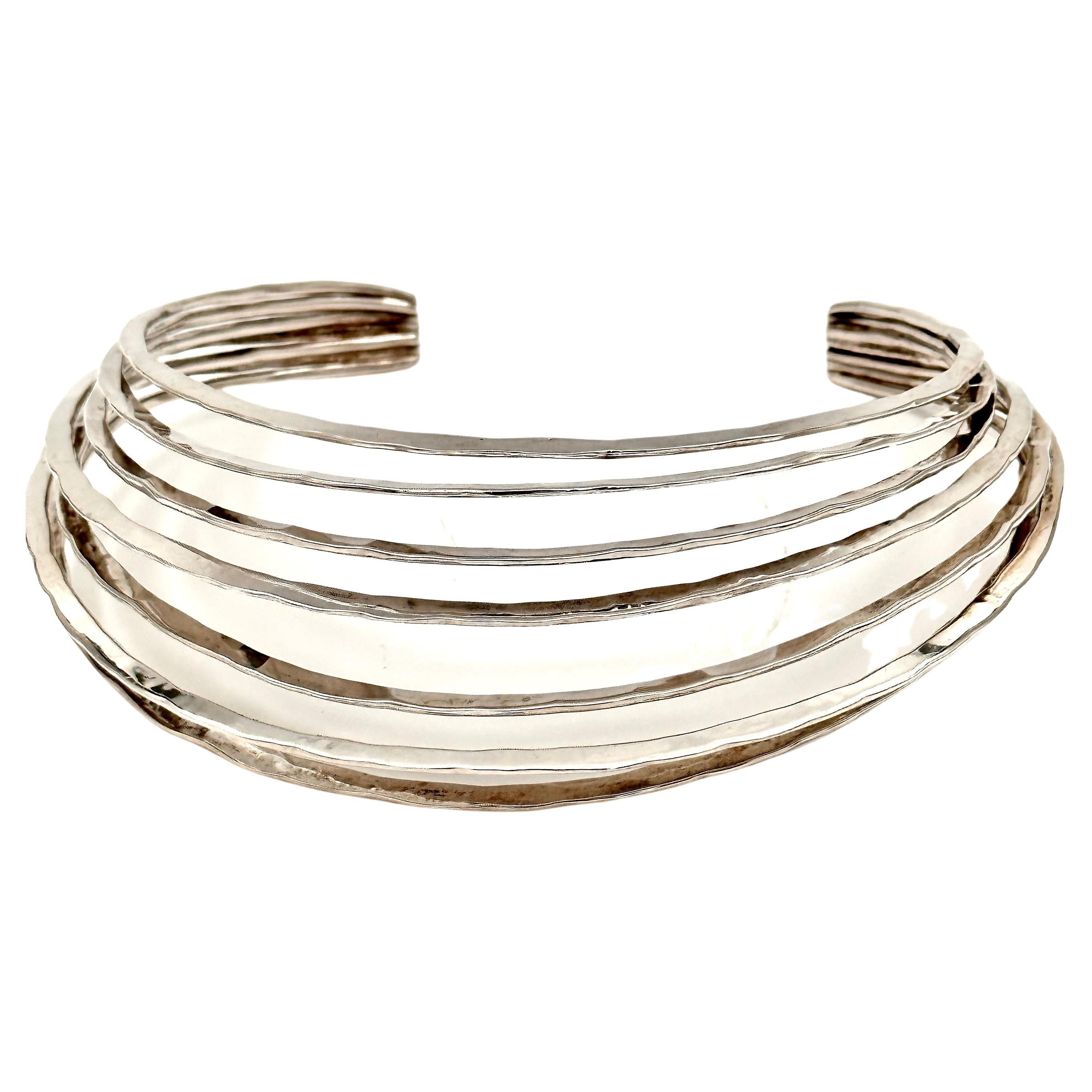 Collare Robert Lee Morris a 7 bande in argento forgiato