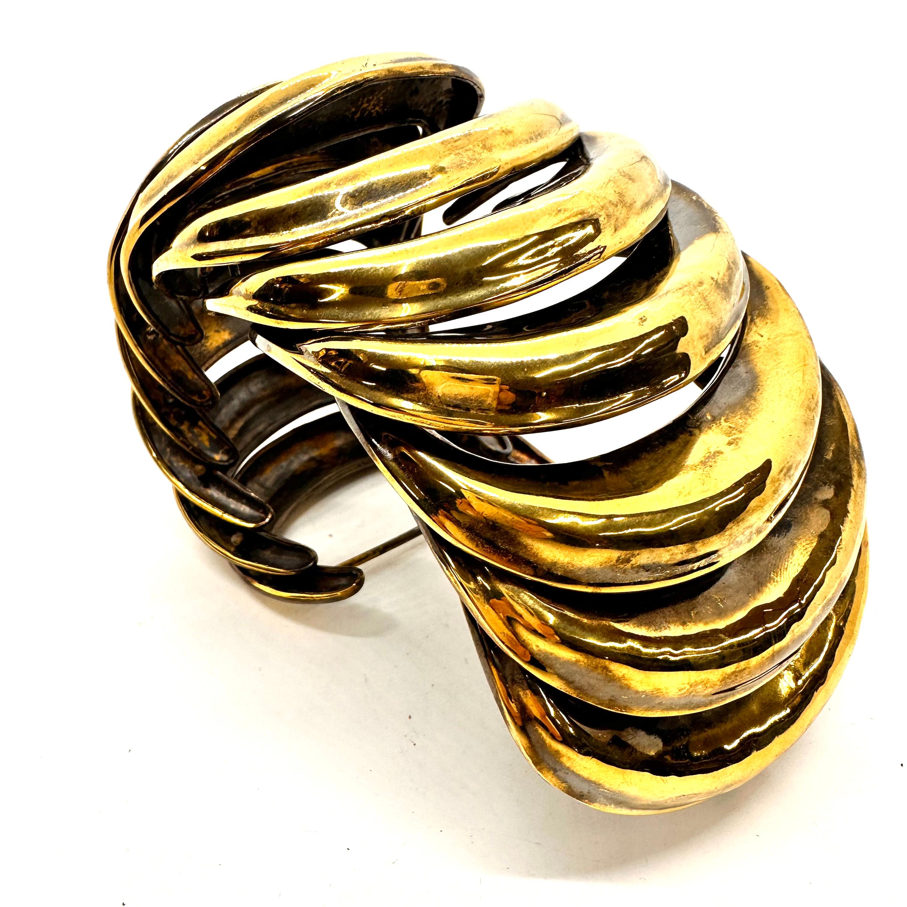 Robert Lee Morris Colossal Shiny Buckle Bangle In Excellent Condition For Sale In New York, NY