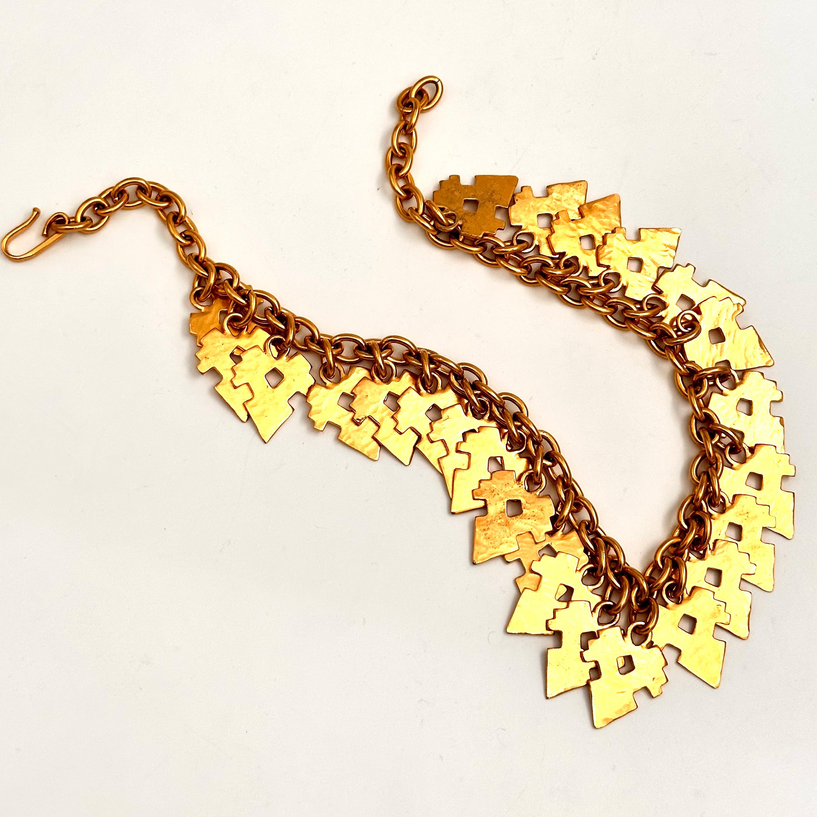 Moderne Robert Lee Morris Collier fantaisie à franges en forme de tête de flèche doré en vente
