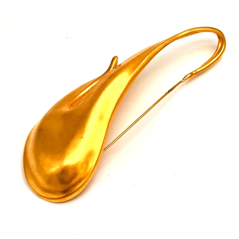 Robert Lee Morris Gilded Sax Brooch For Sale at 1stDibs