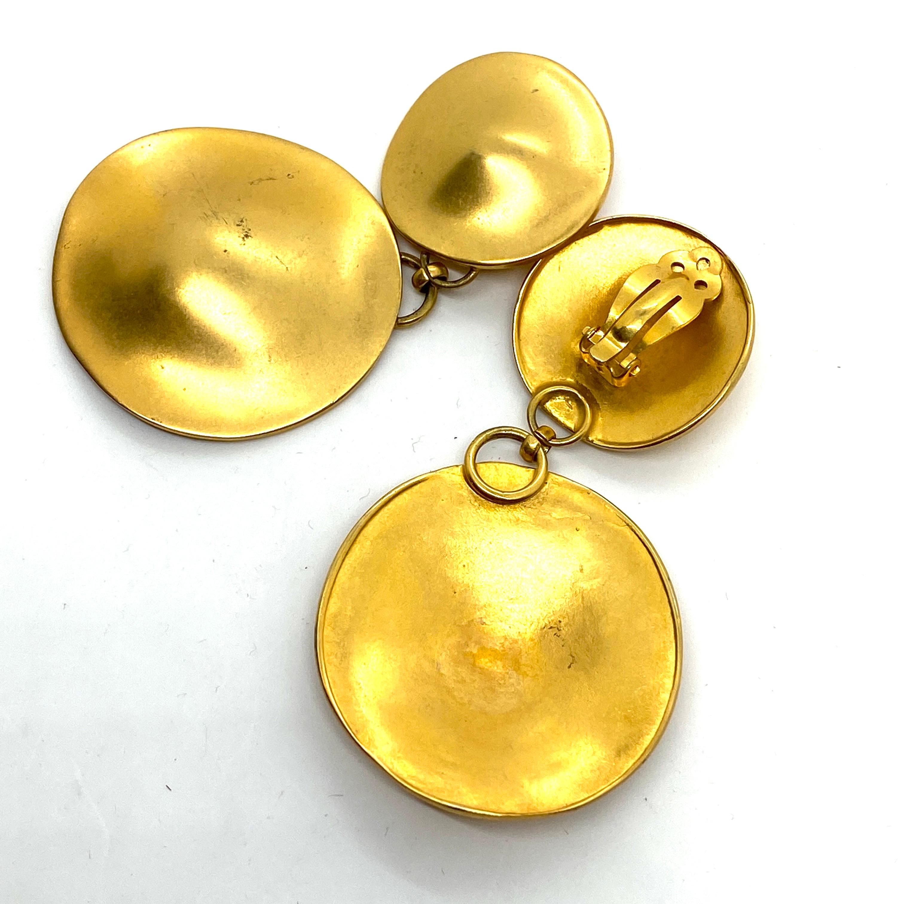 Modern Robert Lee Morris Matte Gold Plated Brass Double Disc Dangle Earrings For Sale