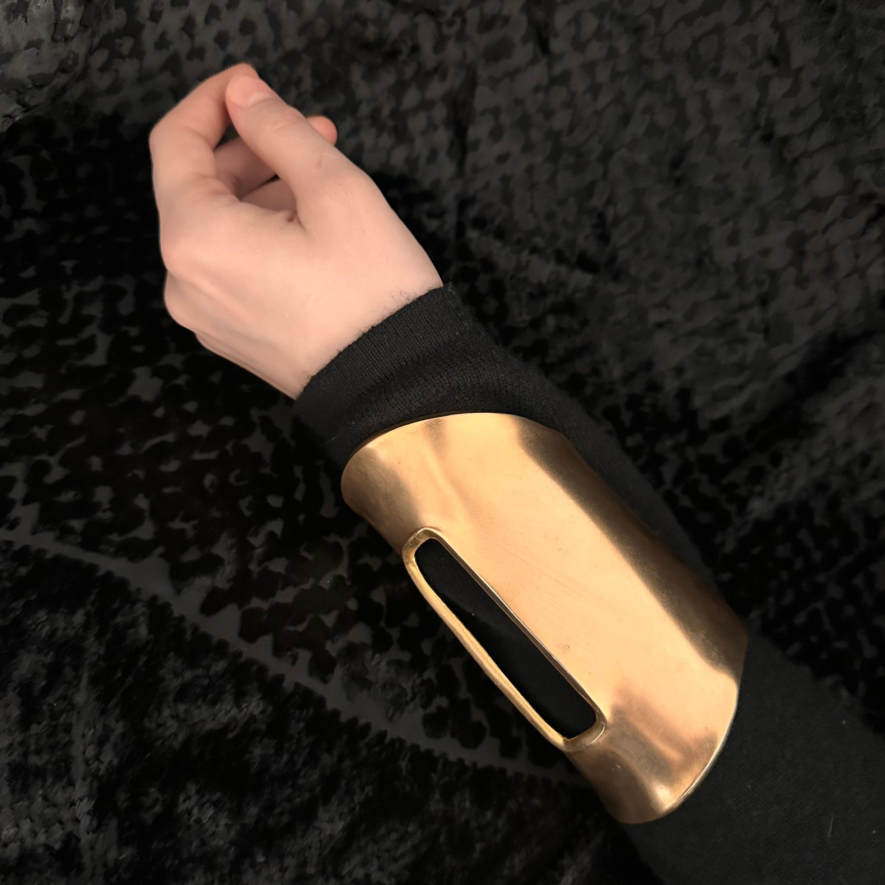 Robert Lee Morris Modern Long Matte Gold Window Pane Cuff In Good Condition For Sale In New York, NY