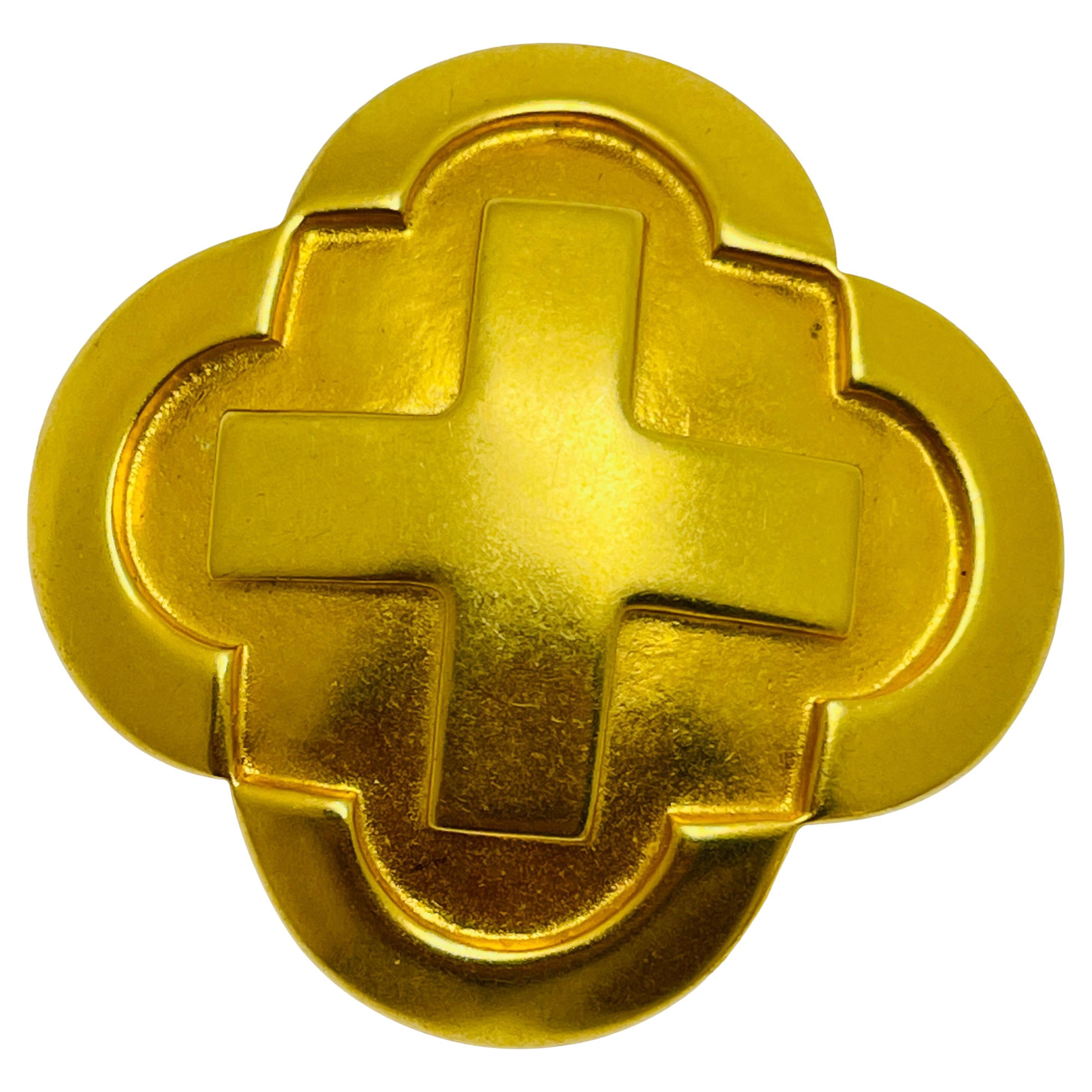 ROBERT LEE MORRIS signed vintage gold plated maltese cross designer brooch