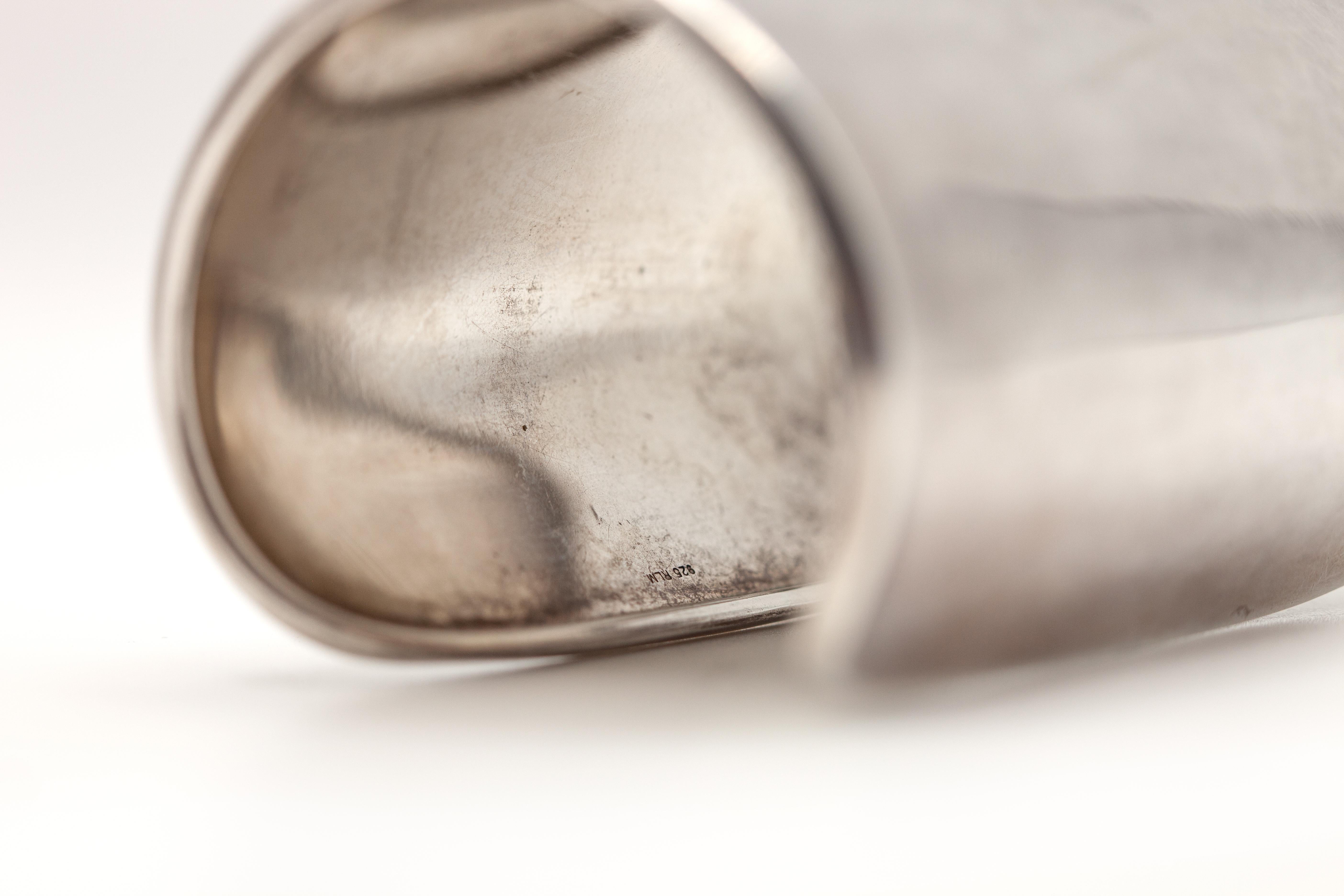 Robert Lee Morris Bracelet manchette longue en sterling en vente 7