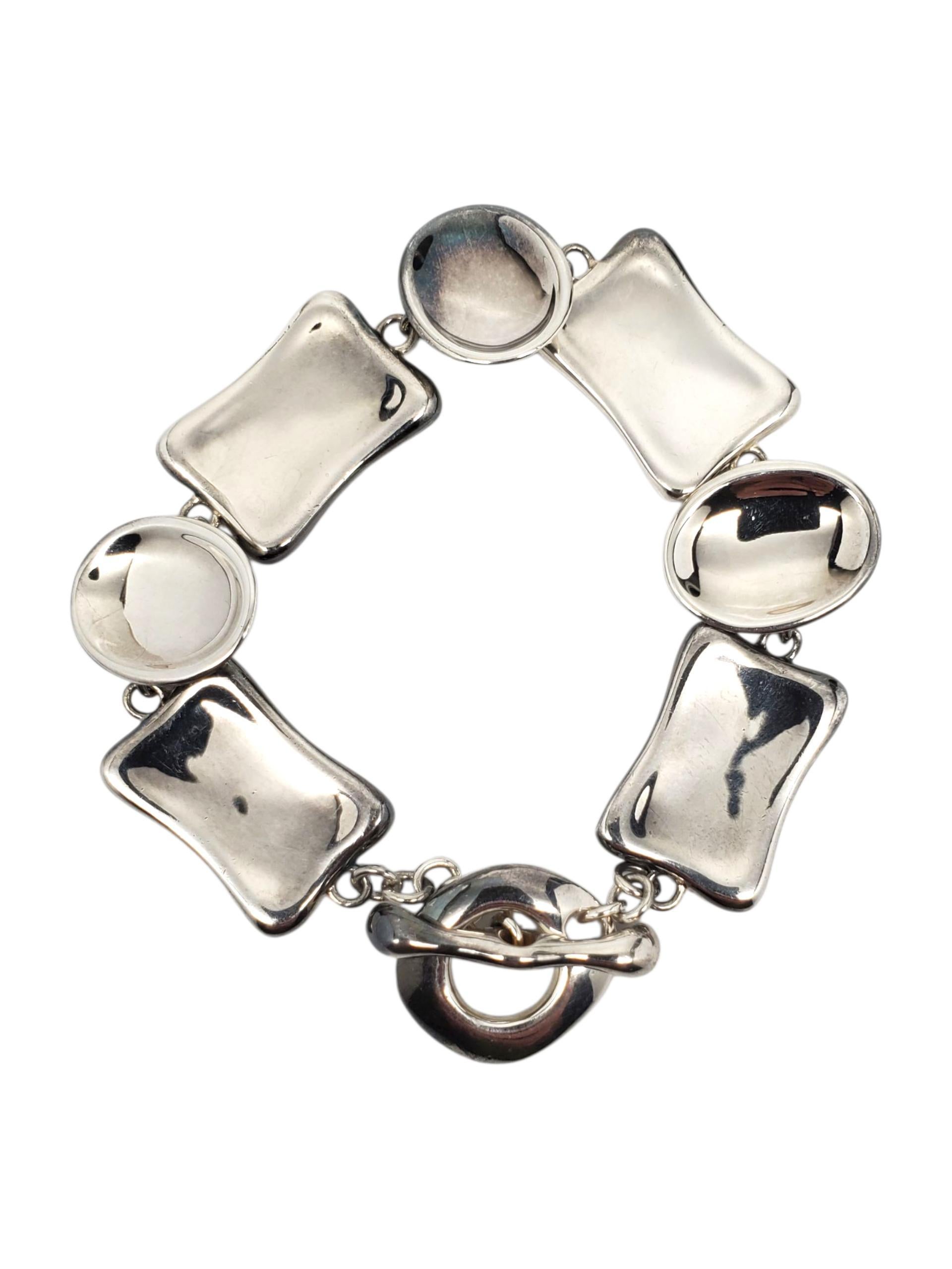 Contemporaneo Robert Lee Morris, bracciale scultoreo in argento con maglie #23571 in vendita