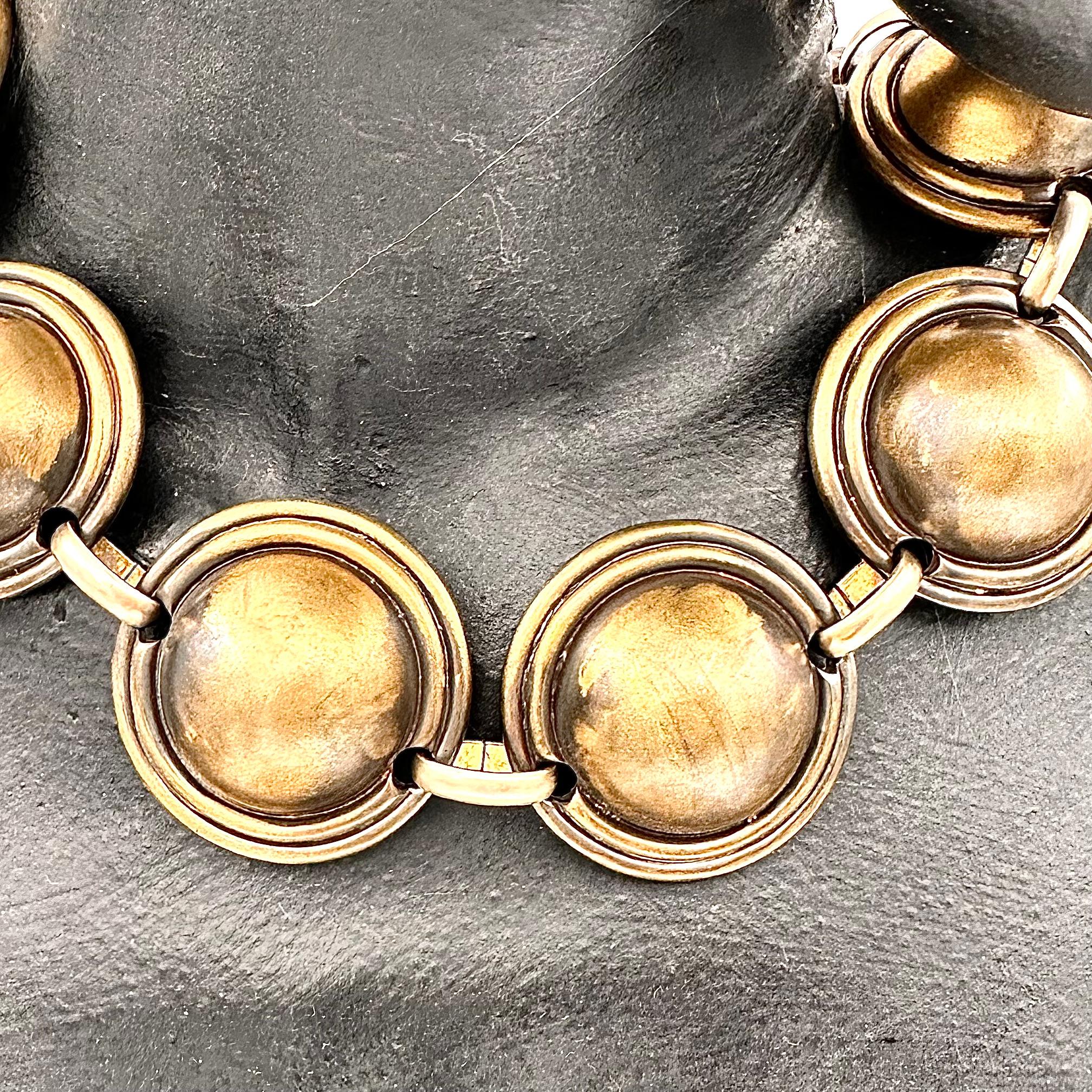 Robert Lee Morris Wabi Sabi Kollektion Chocker-Halskette aus Messing mit Kuppeln für Damen oder Herren im Angebot