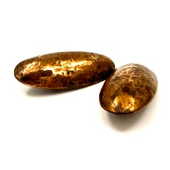 Robert Lee Morris, grandes boucles d'oreilles Wabi Sabi en forme d'œuf moucheté, 1986