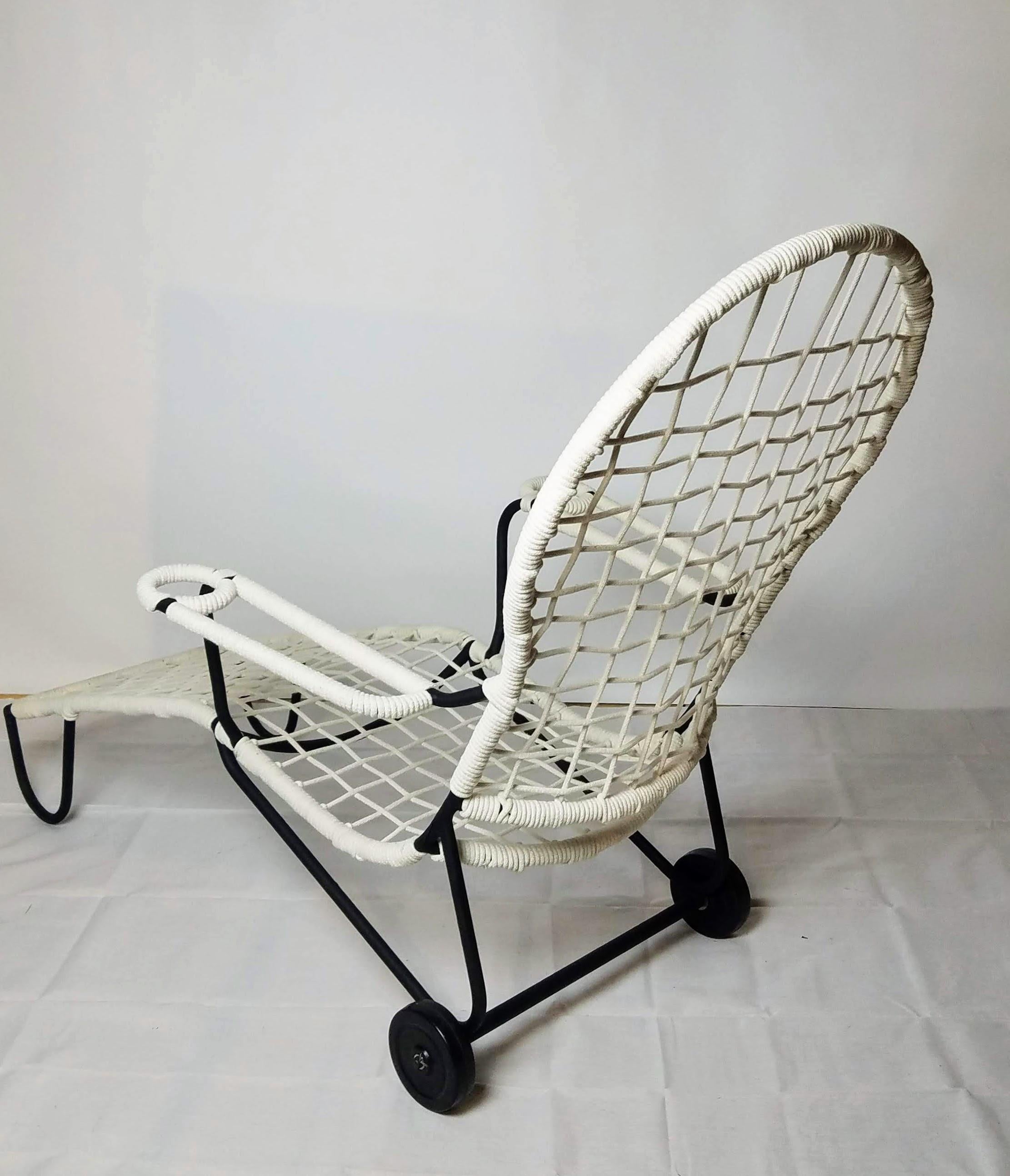 Wylie R. Dallas Texas Roped Iron Furniture Chaise 1940s San Antonio Texas For Sale 4
