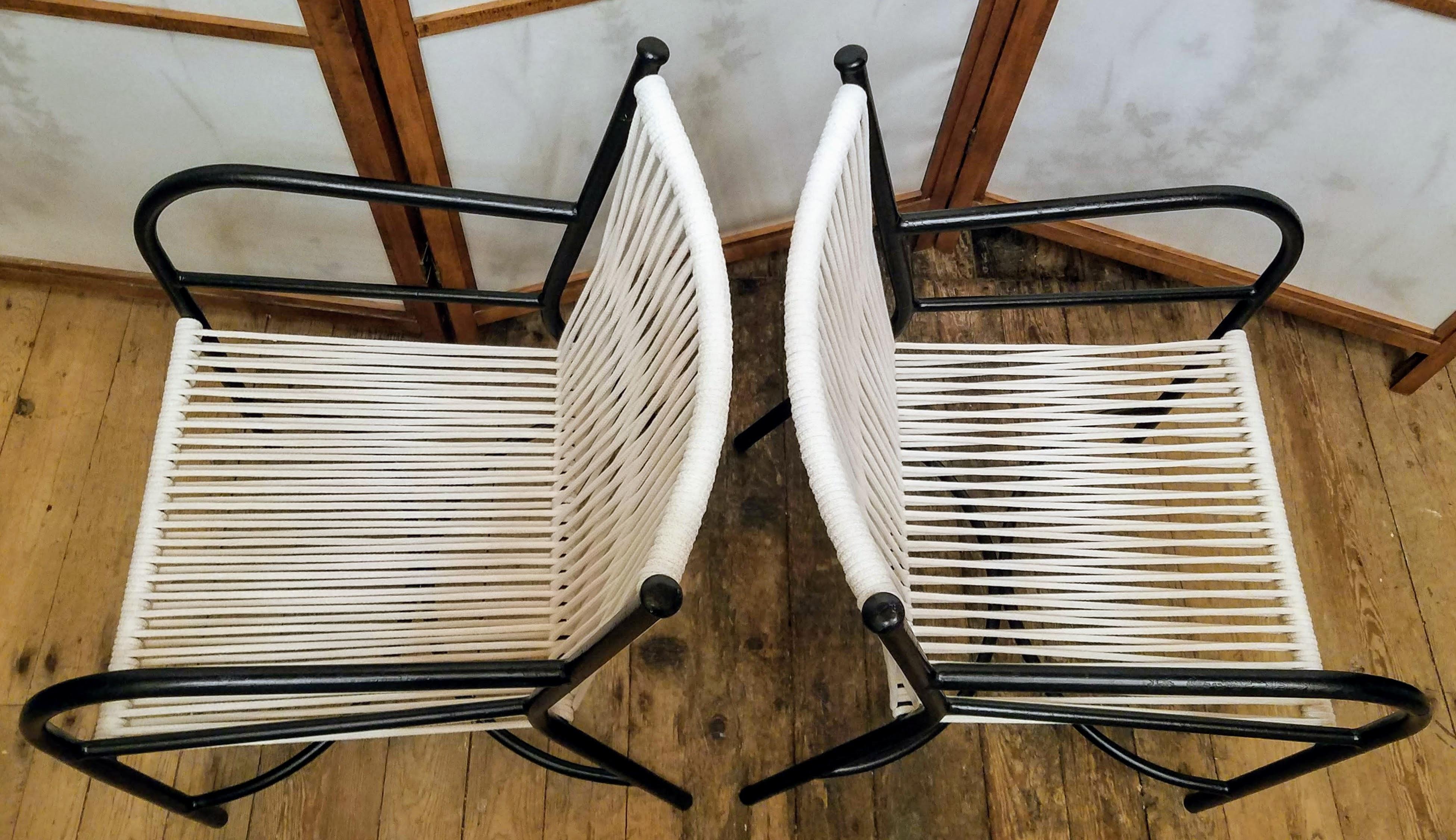 Fait main Ensemble de quatre chaises longues Robert Lewis de Studio Crafted Santa Barbara, CA. des années 1940 en vente