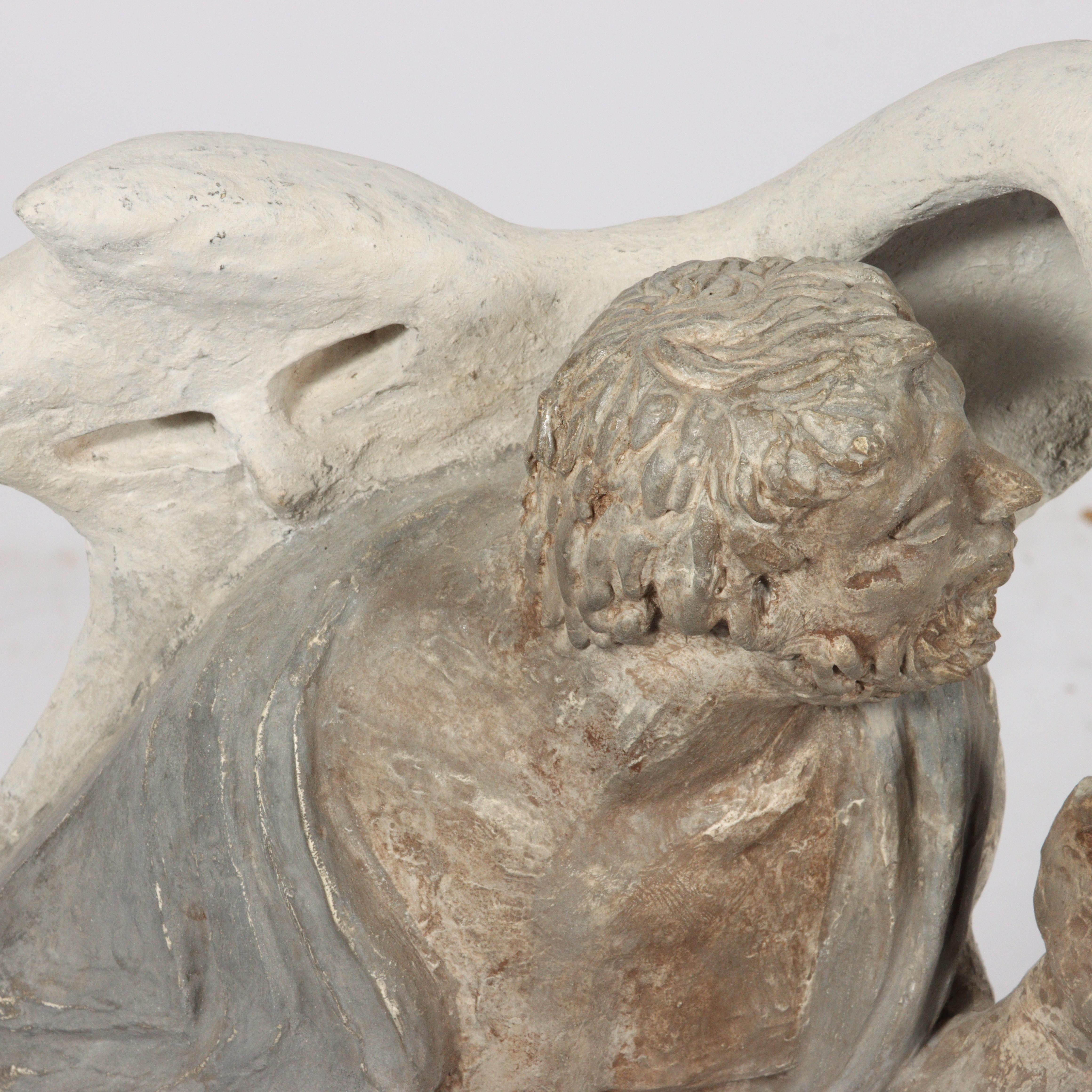 Infestato - Sculpture di Robert Lohman